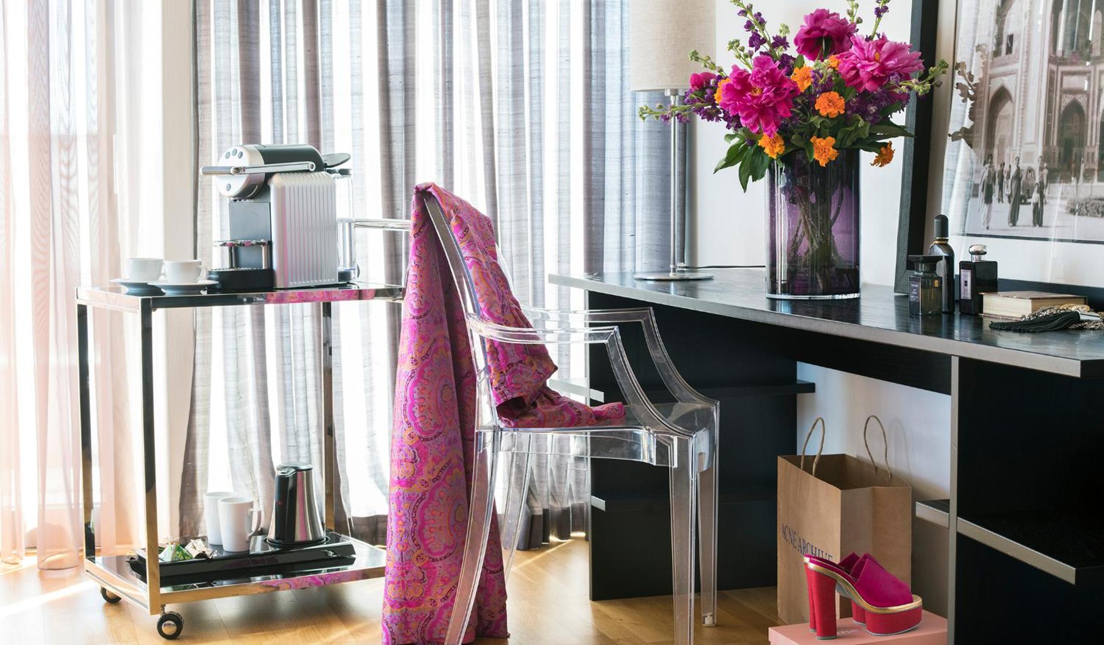 Junior Suite with Terrace thumbnail 5