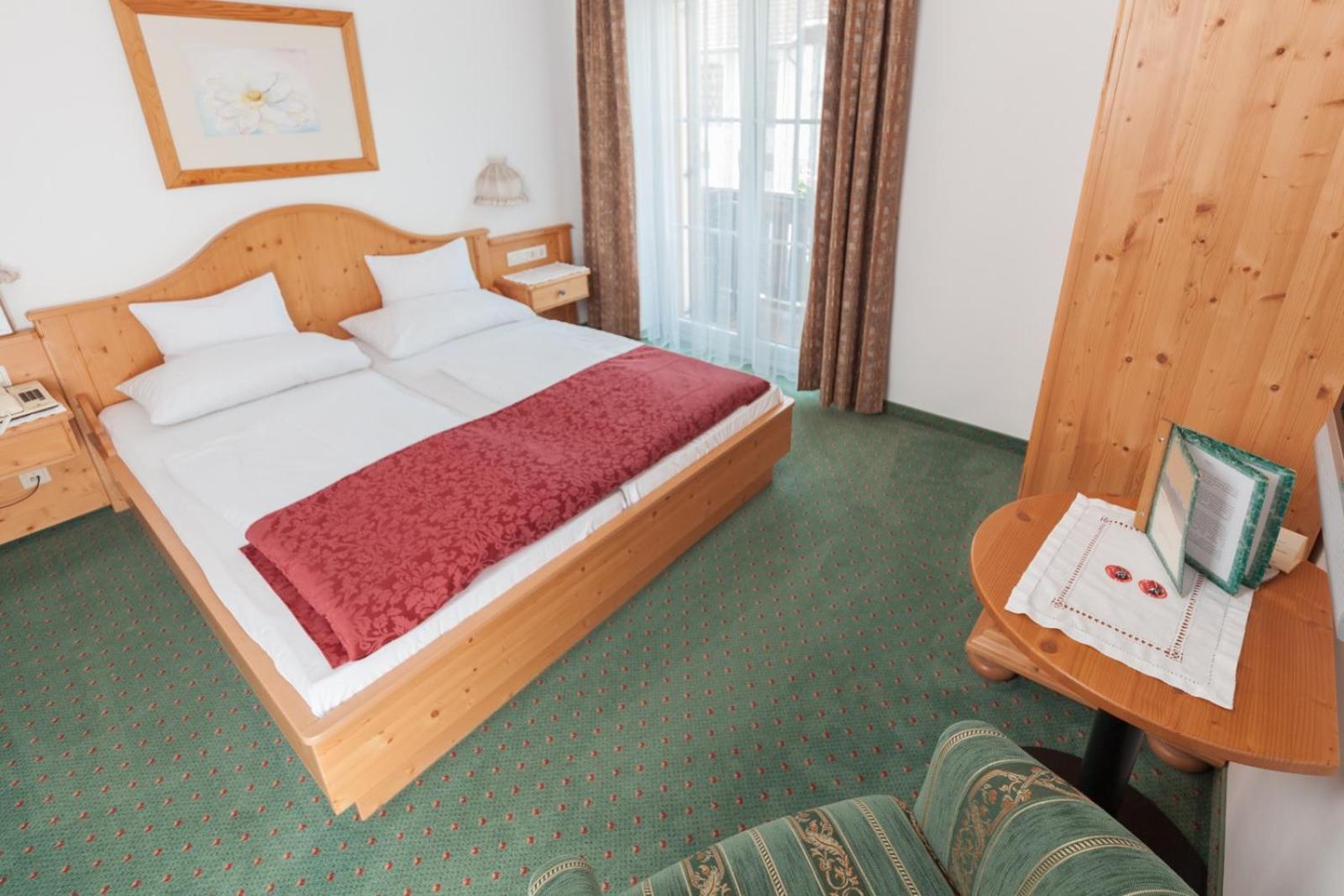 Double Room with Balcony photo 1