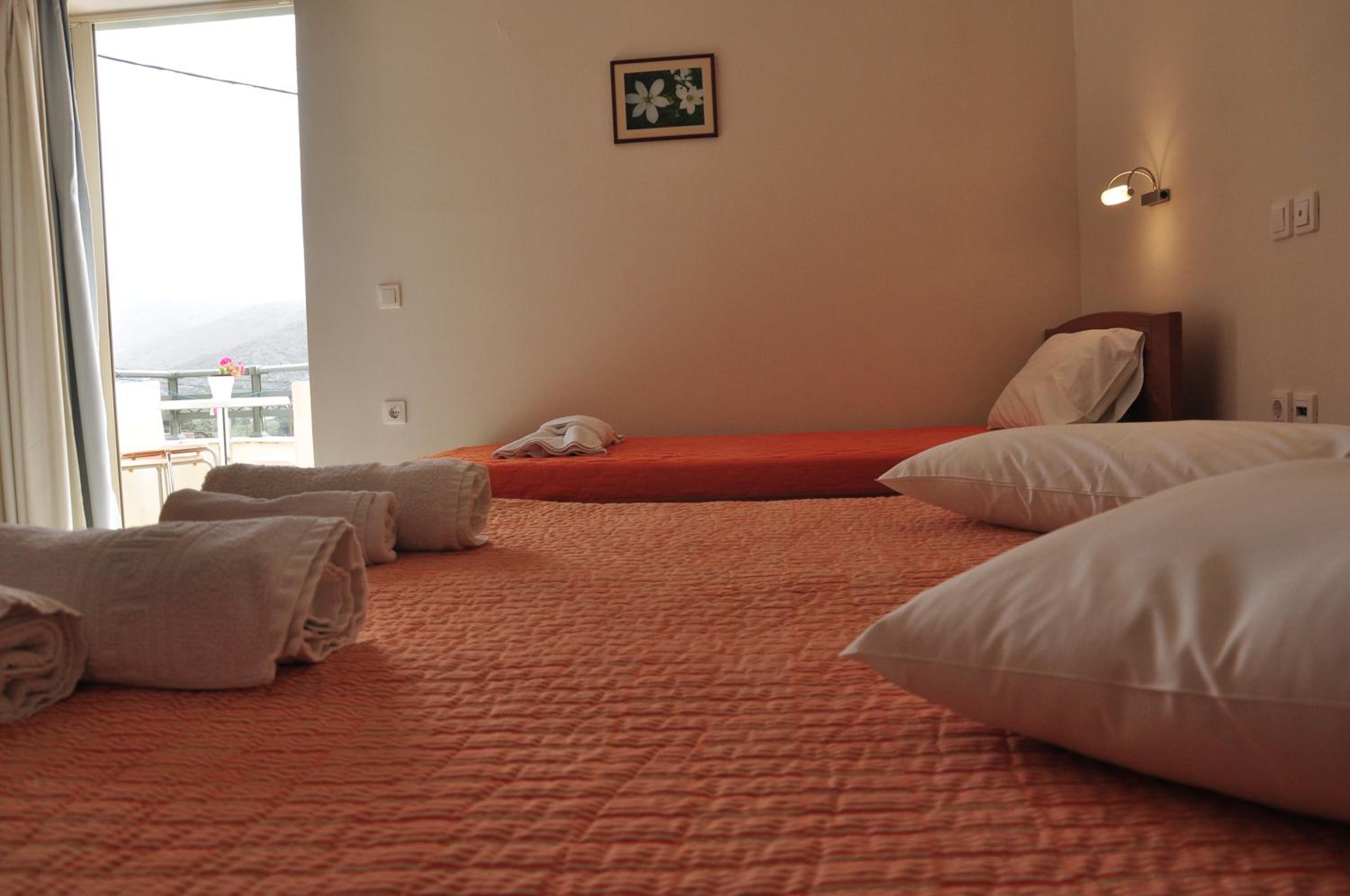 Triple Room - Photo 2