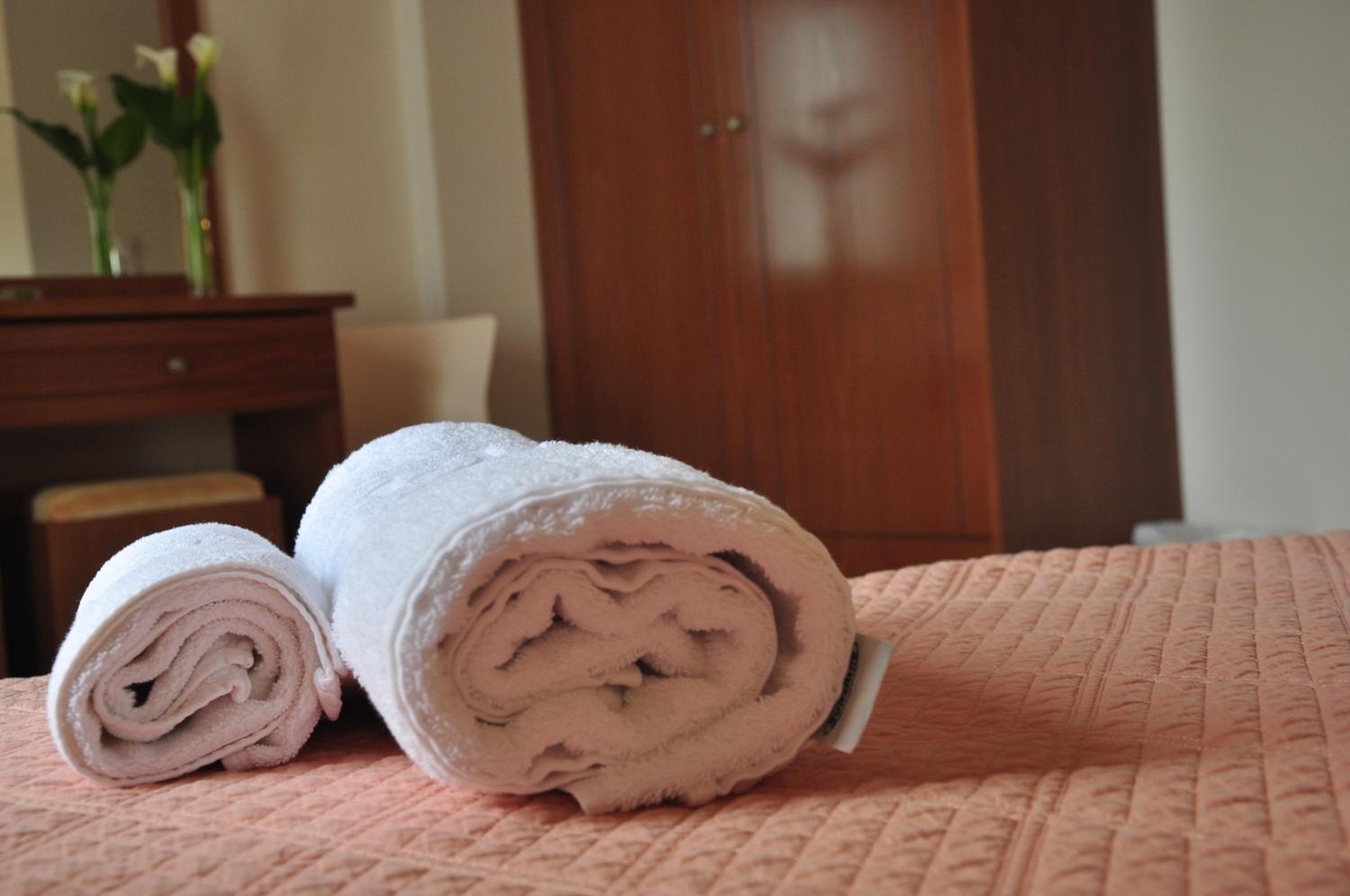 Double or Twin Room - Photo 1