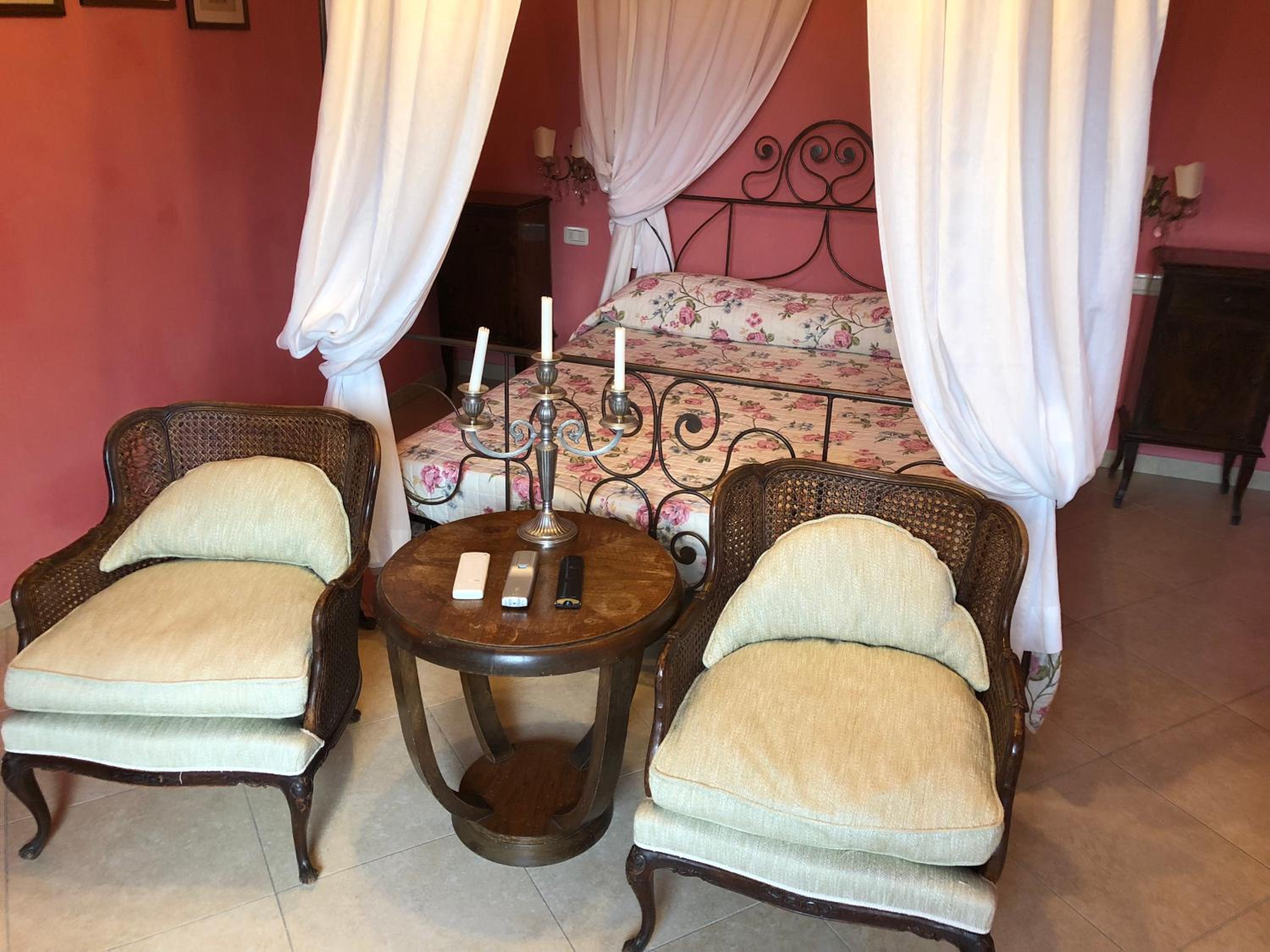 Superior Double Room with View - Photo 12