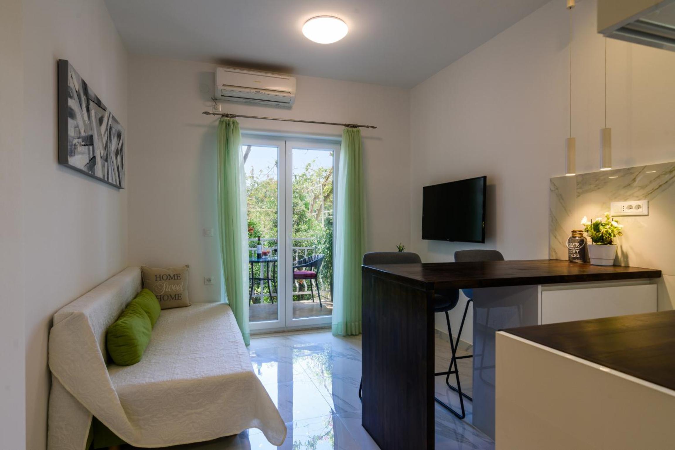 Apartment - Ground Floor photo 1