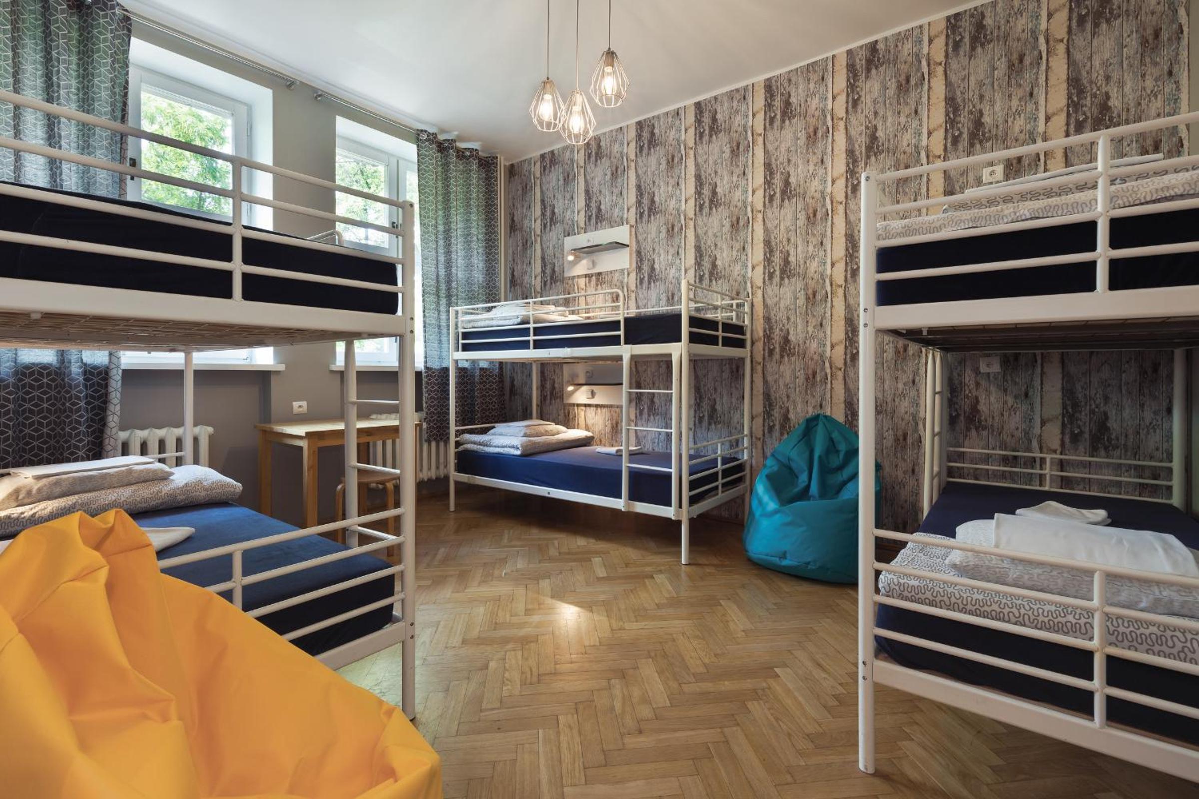 Bed in 6-Bed Dormitory Room with Shared Bathroom thumbnail 5