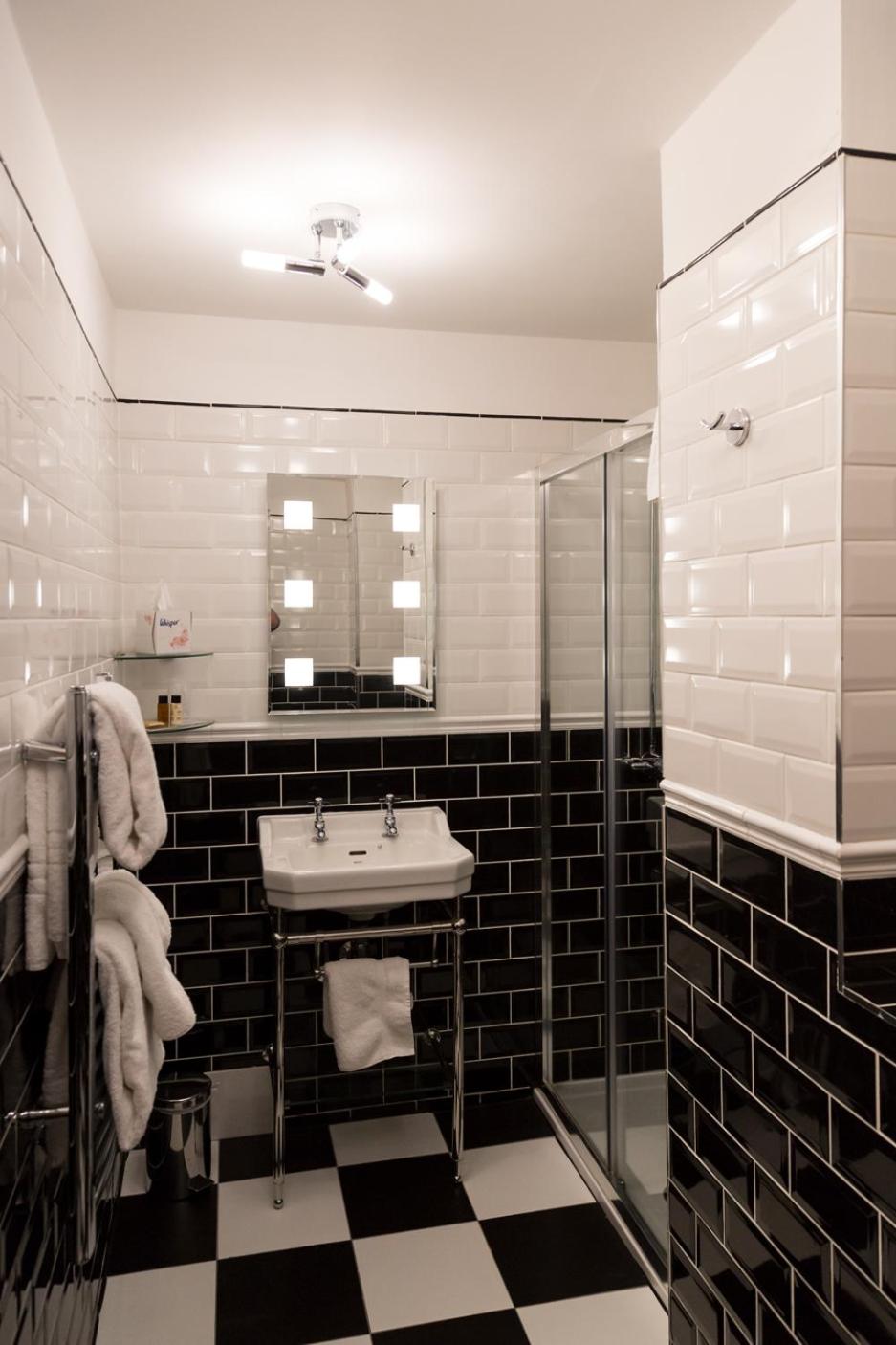 Superior Double Room - Non-Smoking - Photo 8