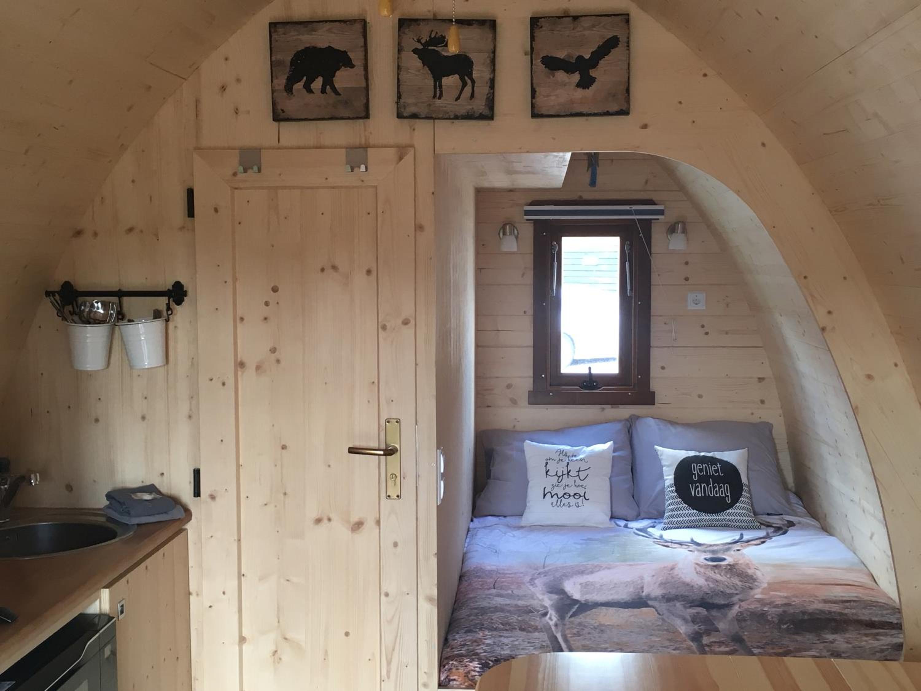 Studio with Terrace (2 Adults + 2 Children) - Photo 8