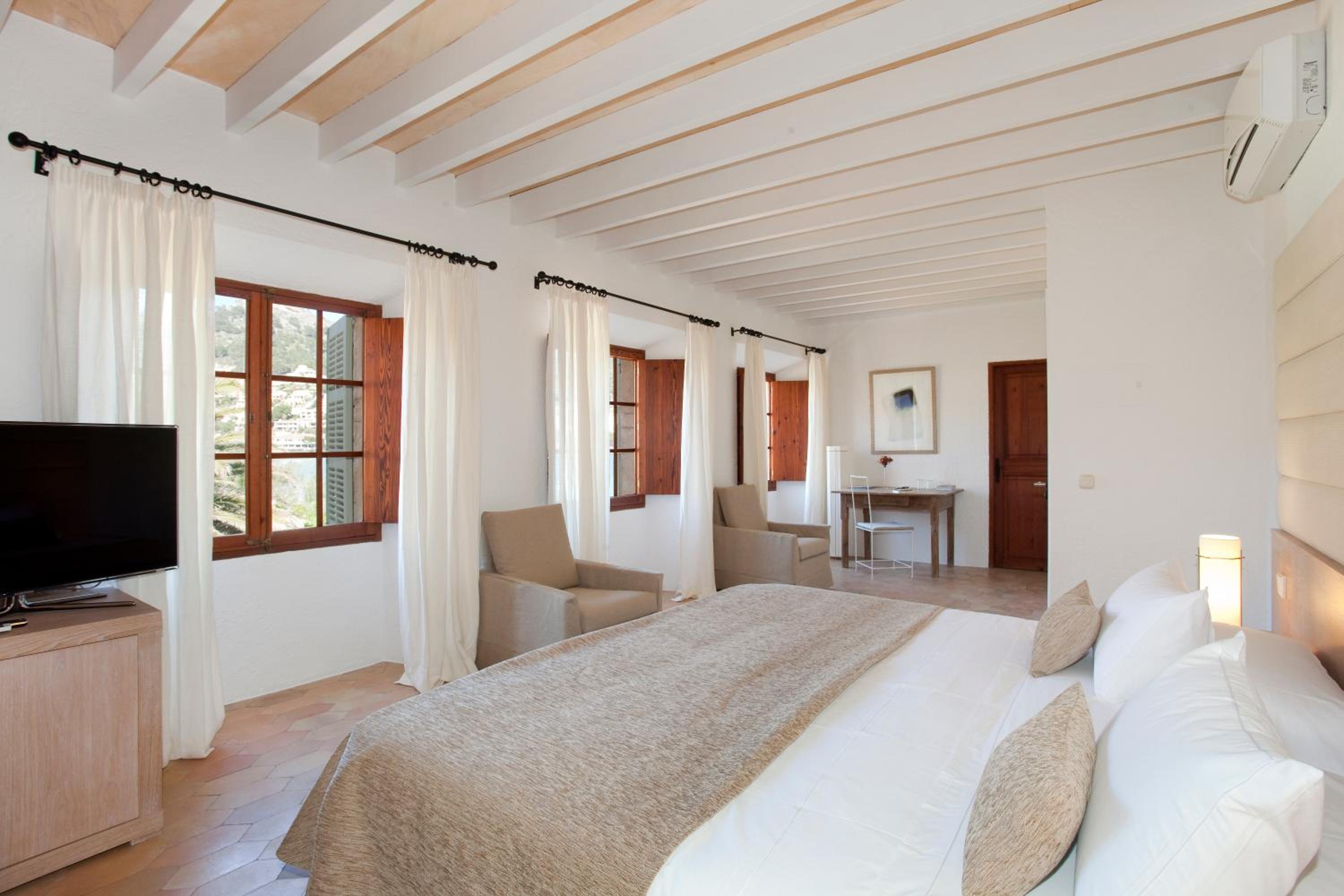 Junior Suite - Photo 11
