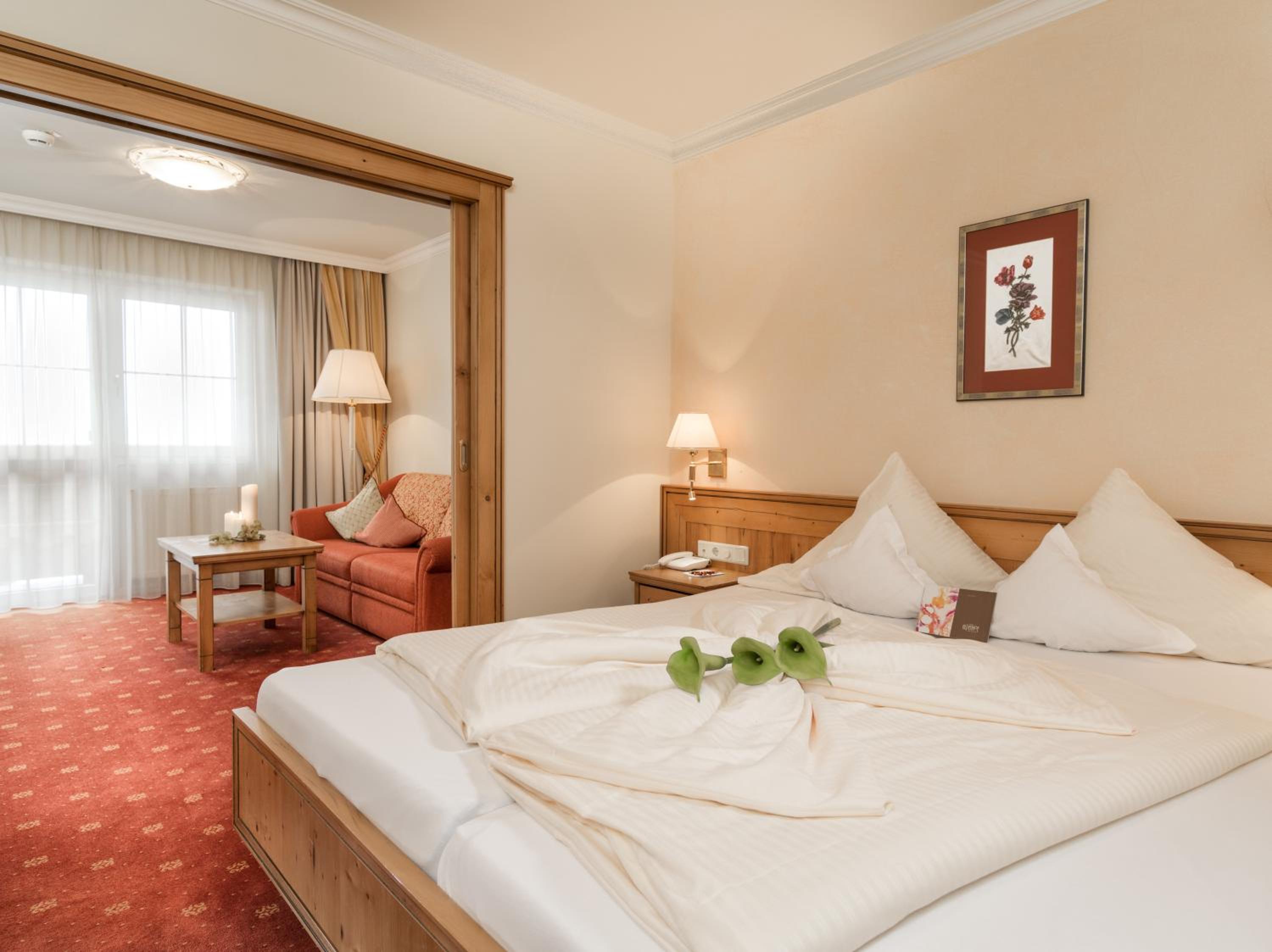 Junior Suite with Mountain View photo 1