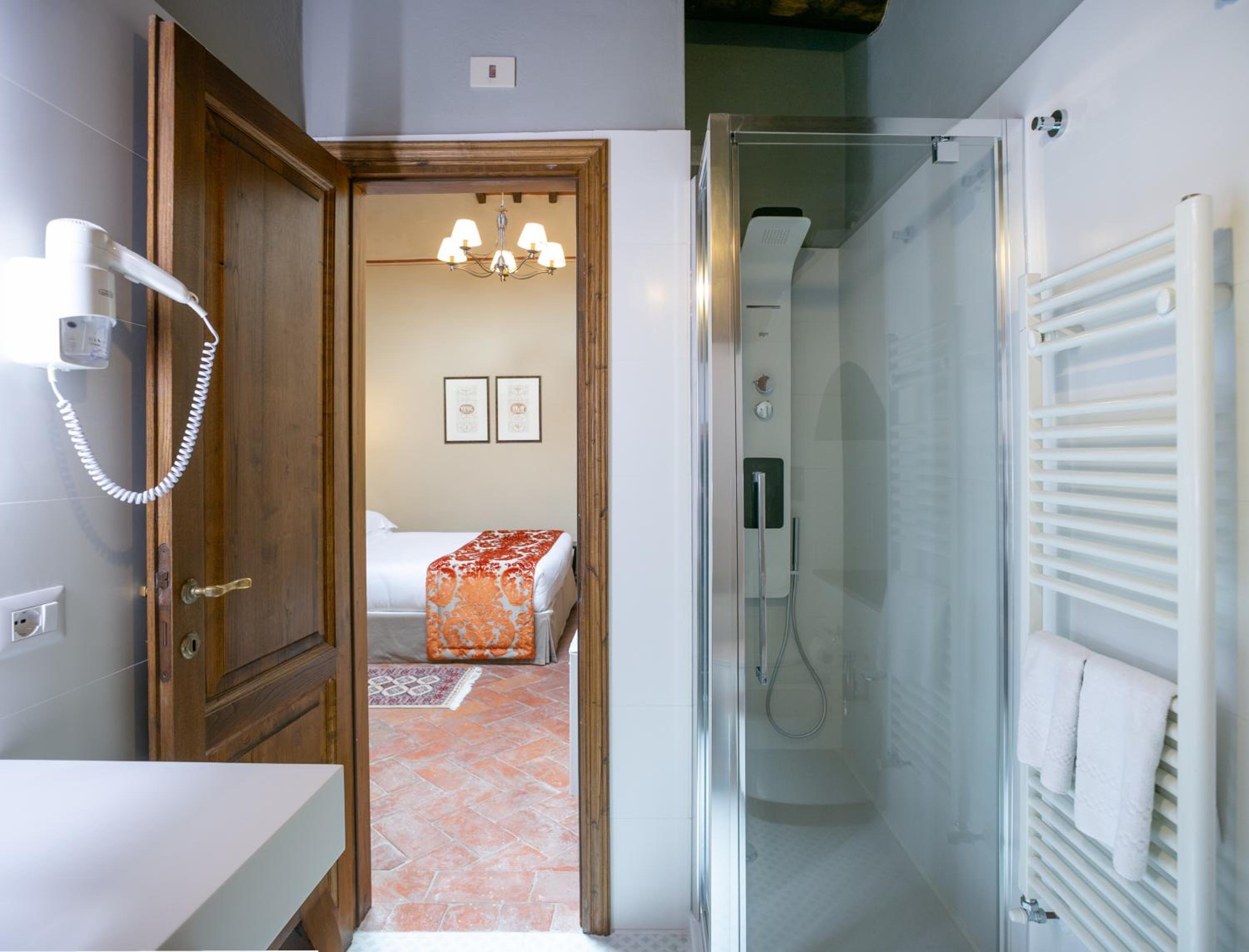Classic Double Room with Spa Access - Photo 8