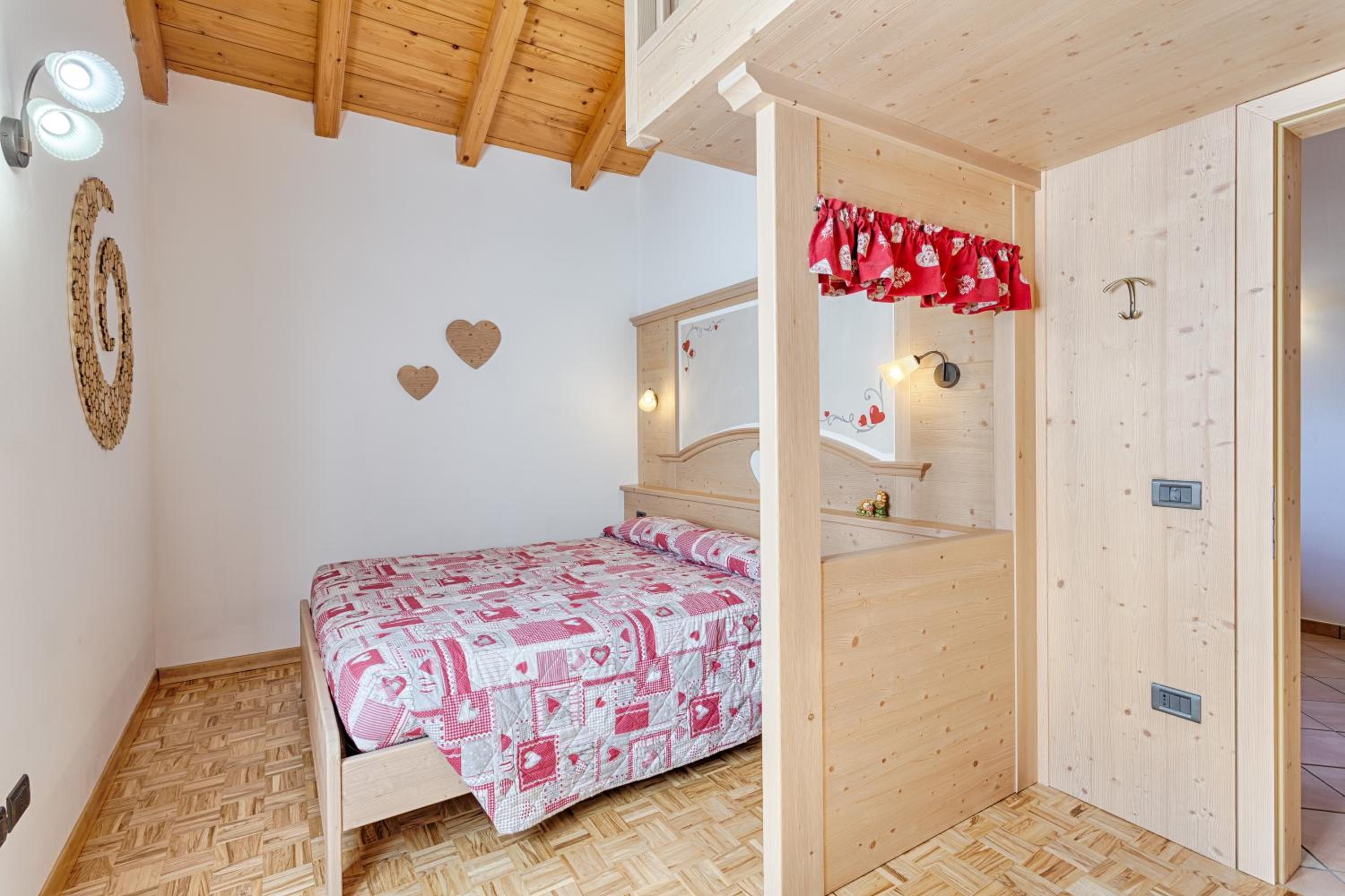 Suite with Lake View