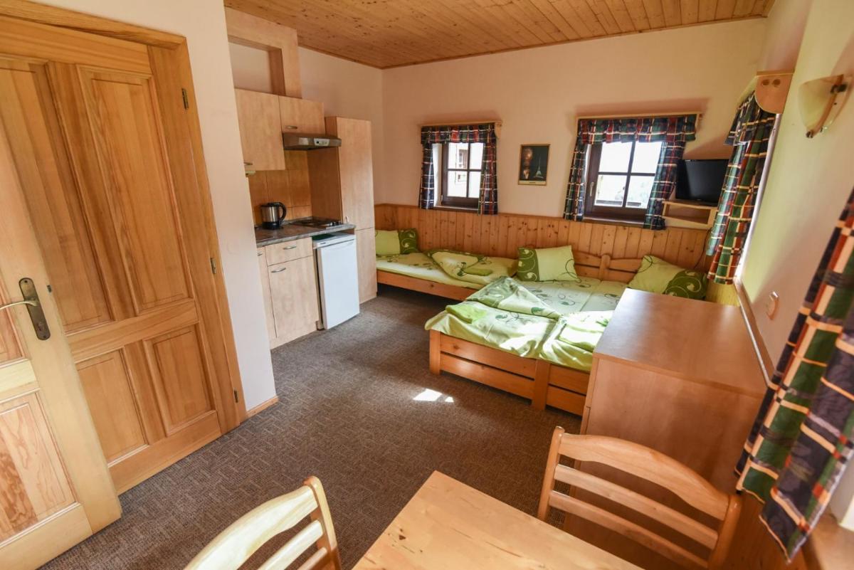 Triple Room with Bathroom photo 3