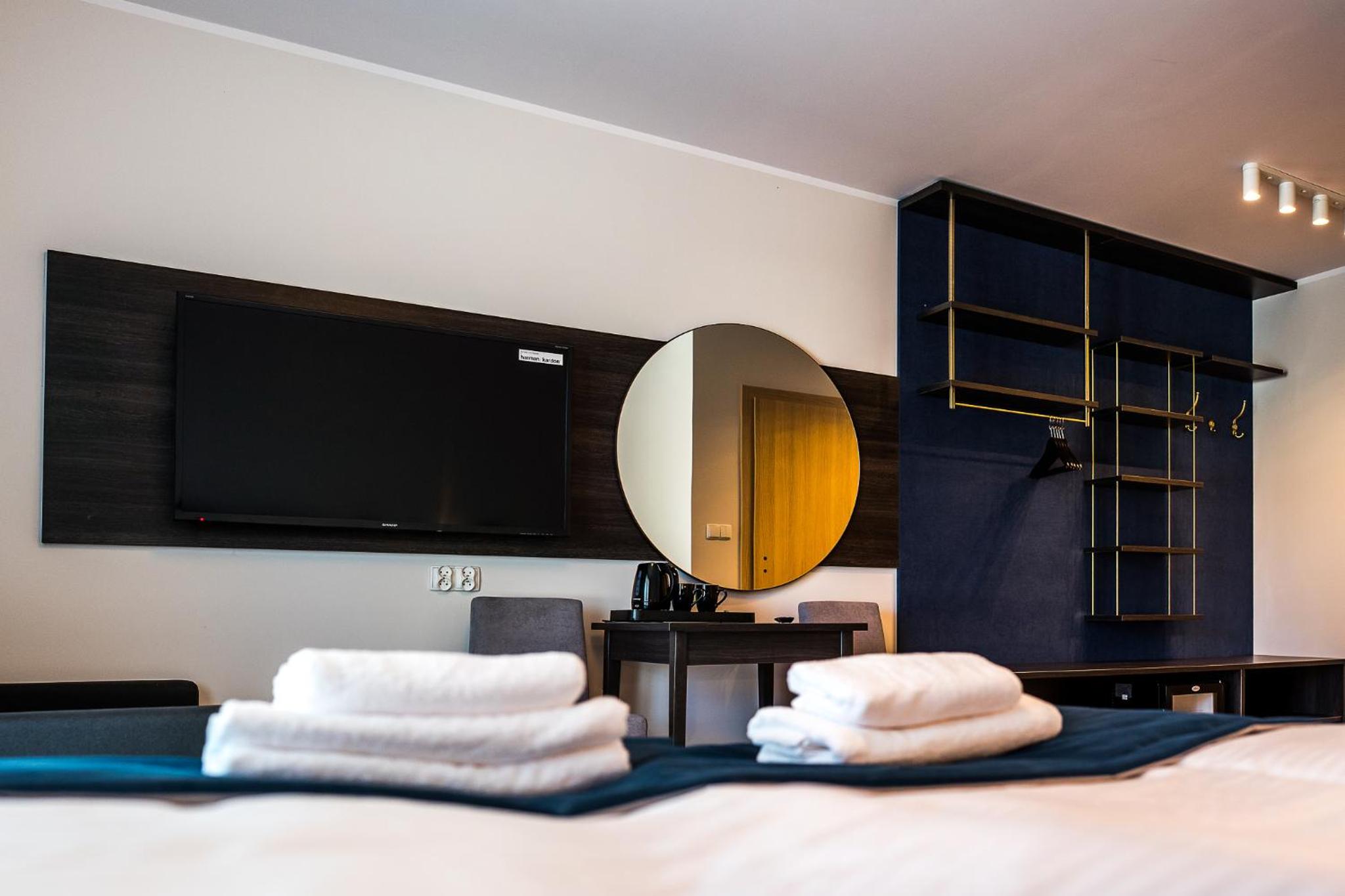 Triple Room with Balcony - Photo 3