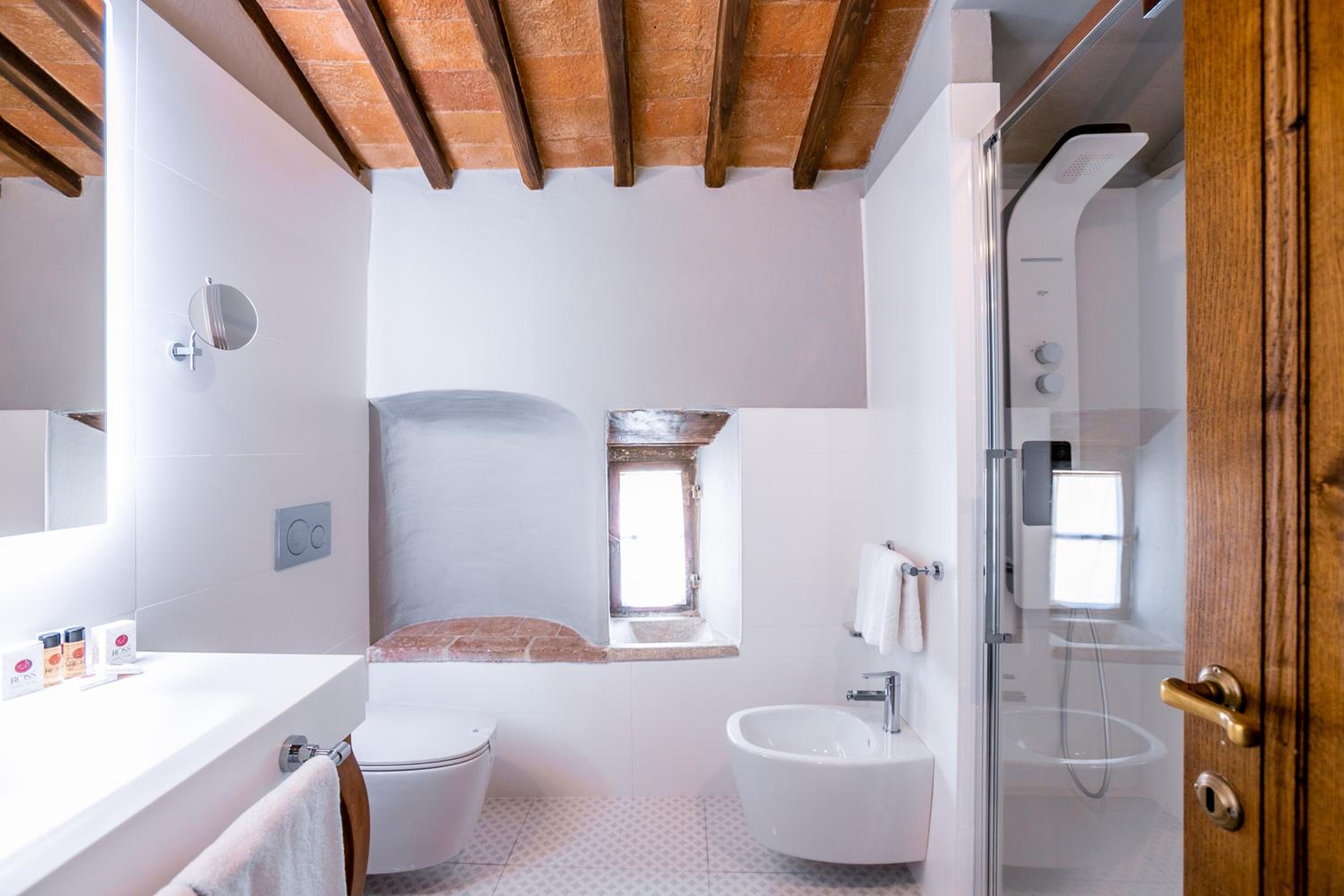 Triple Room - Photo 2