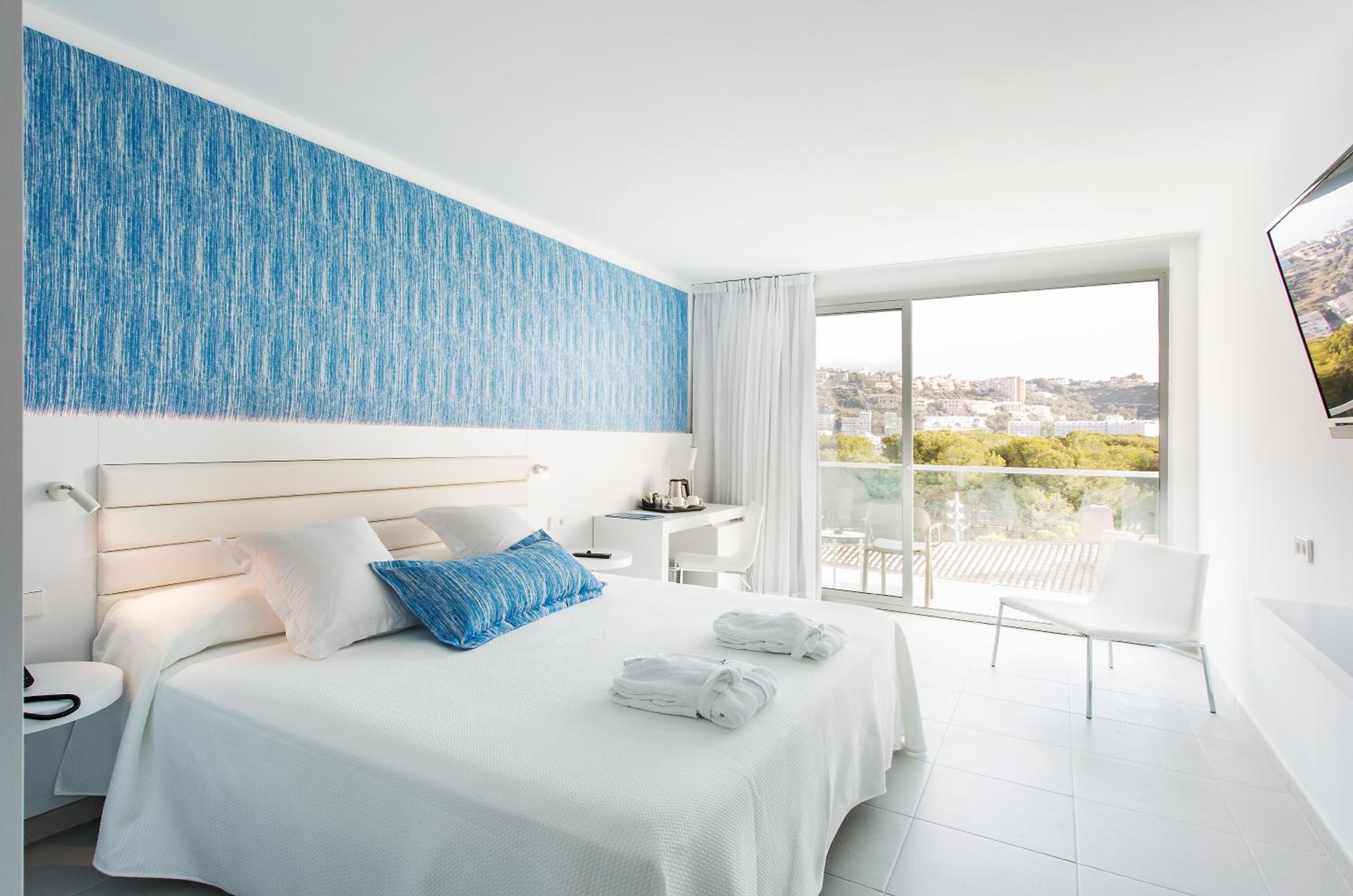 Habitación Premium con vista lateral al mar