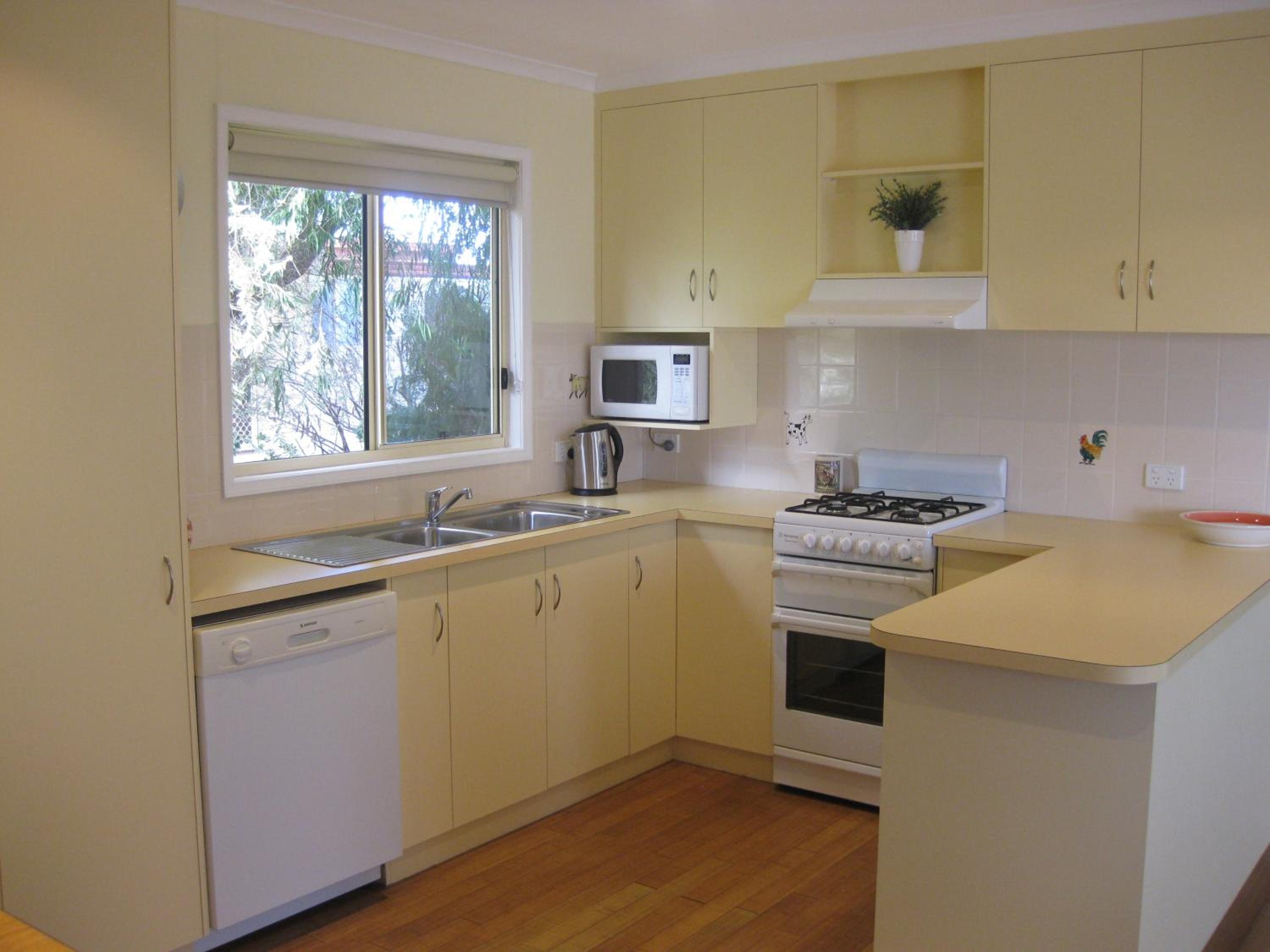 Two-Bedroom Cottage photo 3