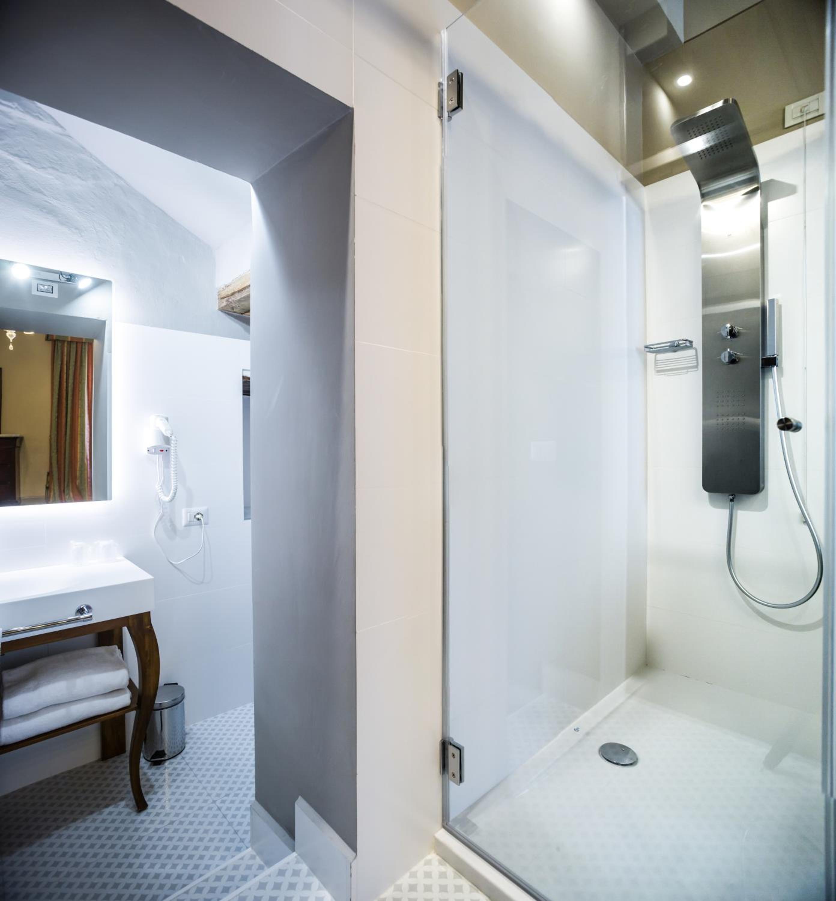 Triple Room - Photo 5