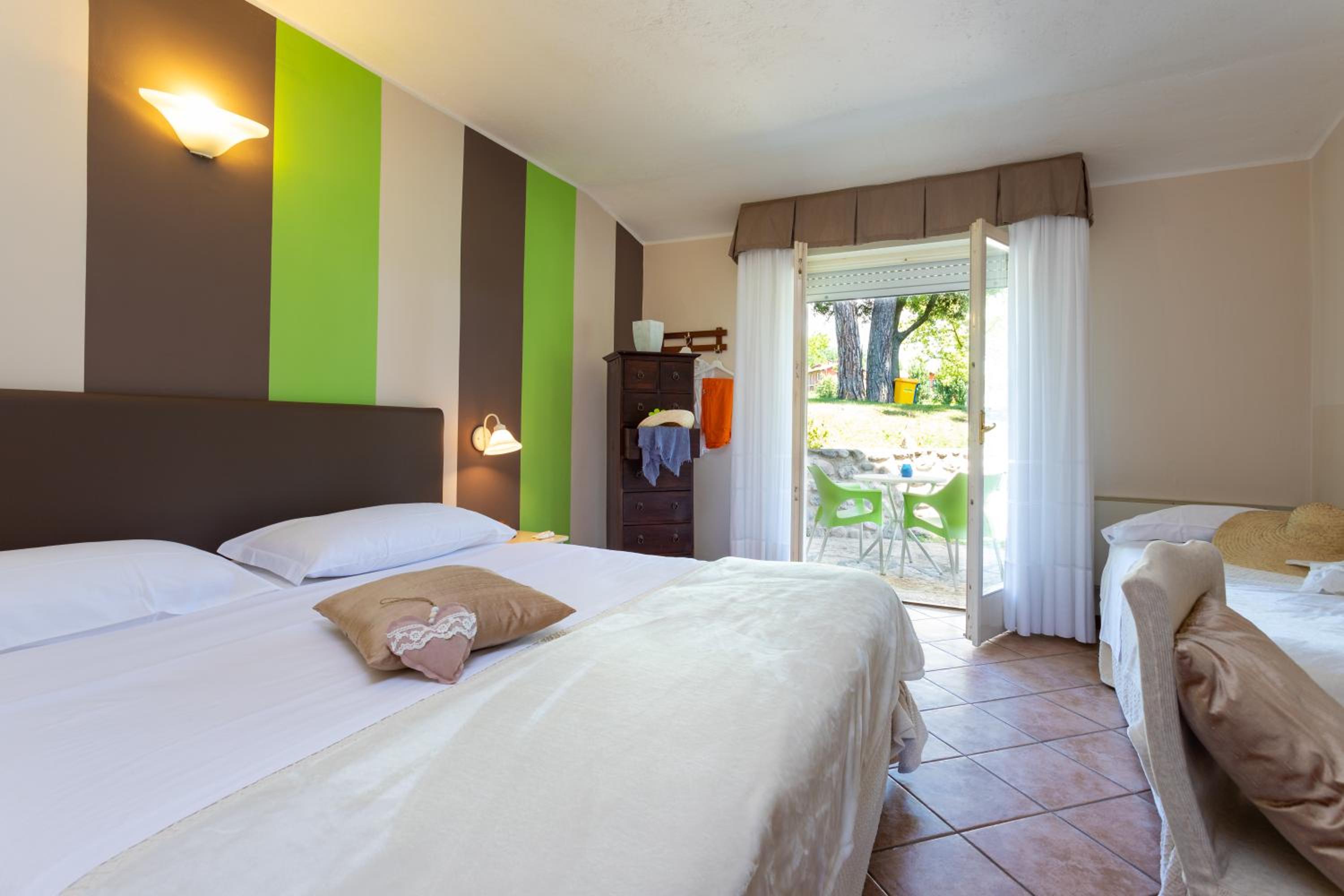 Superior Triple Room - Photo 4