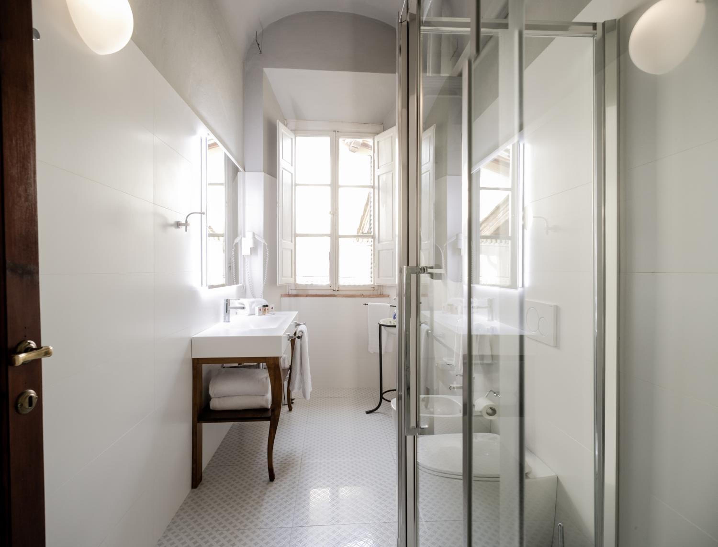 Quadruple Room - Photo 2