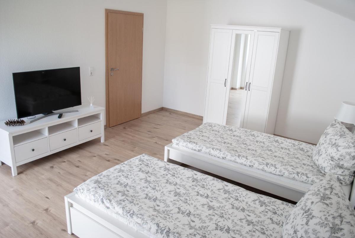 Apartment - Photo 2