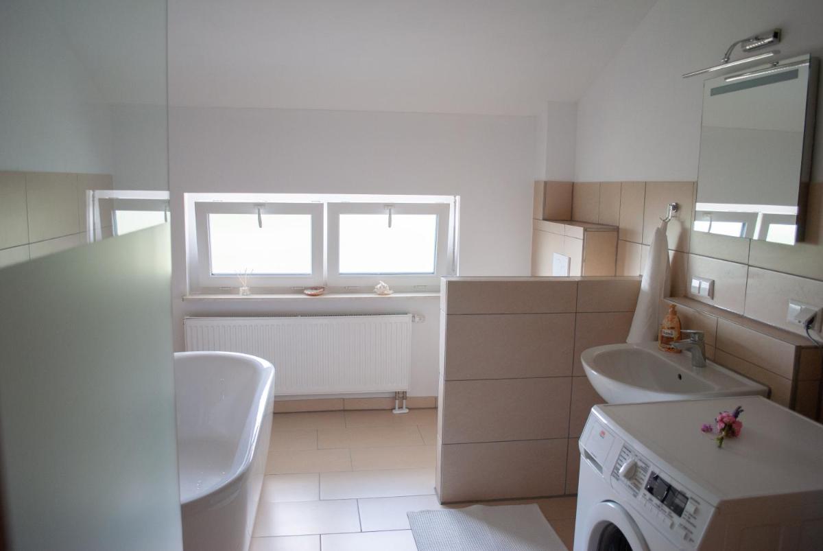 Apartment - Photo 3