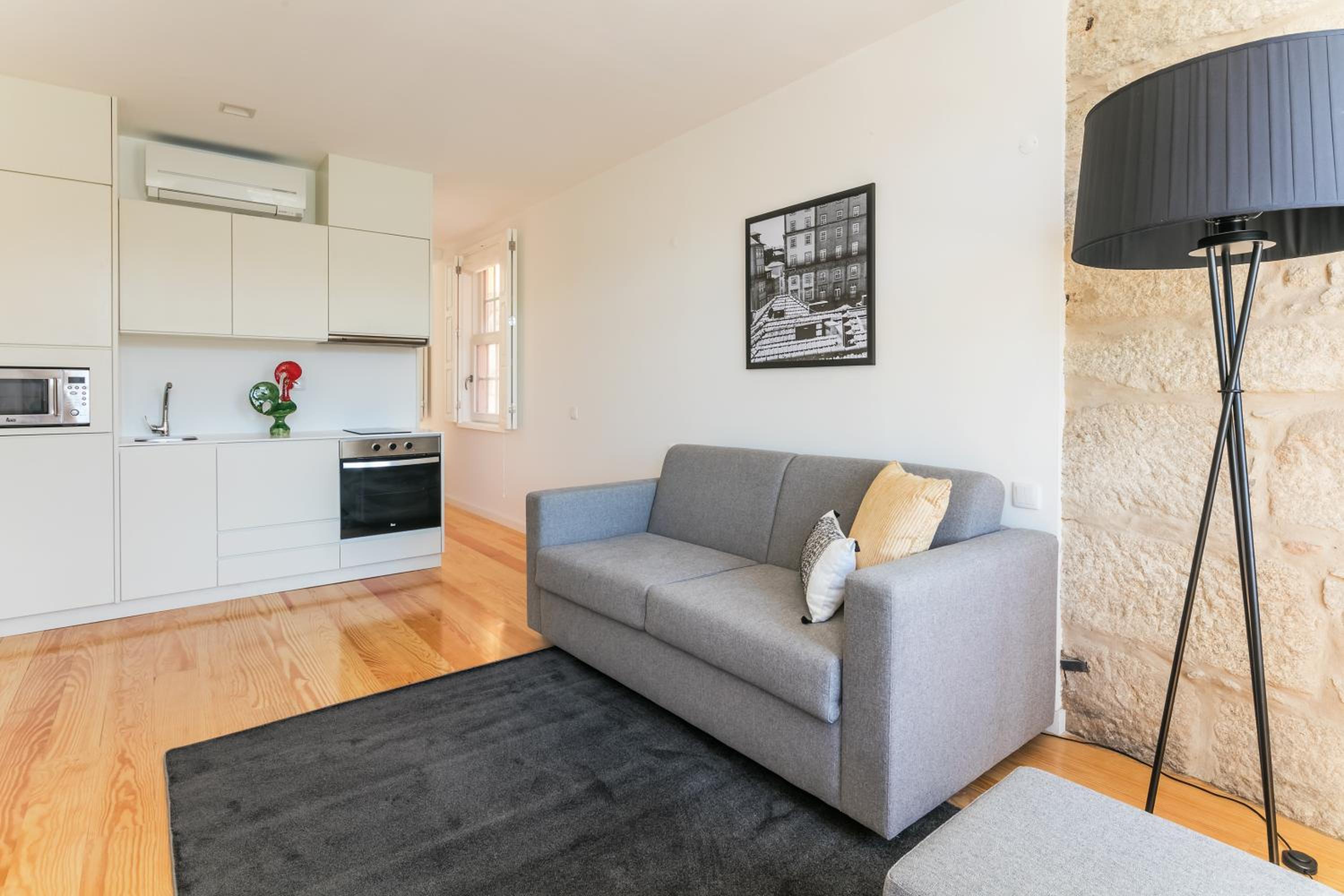 Two-Bedroom Apartment with River View - Adjacent Building