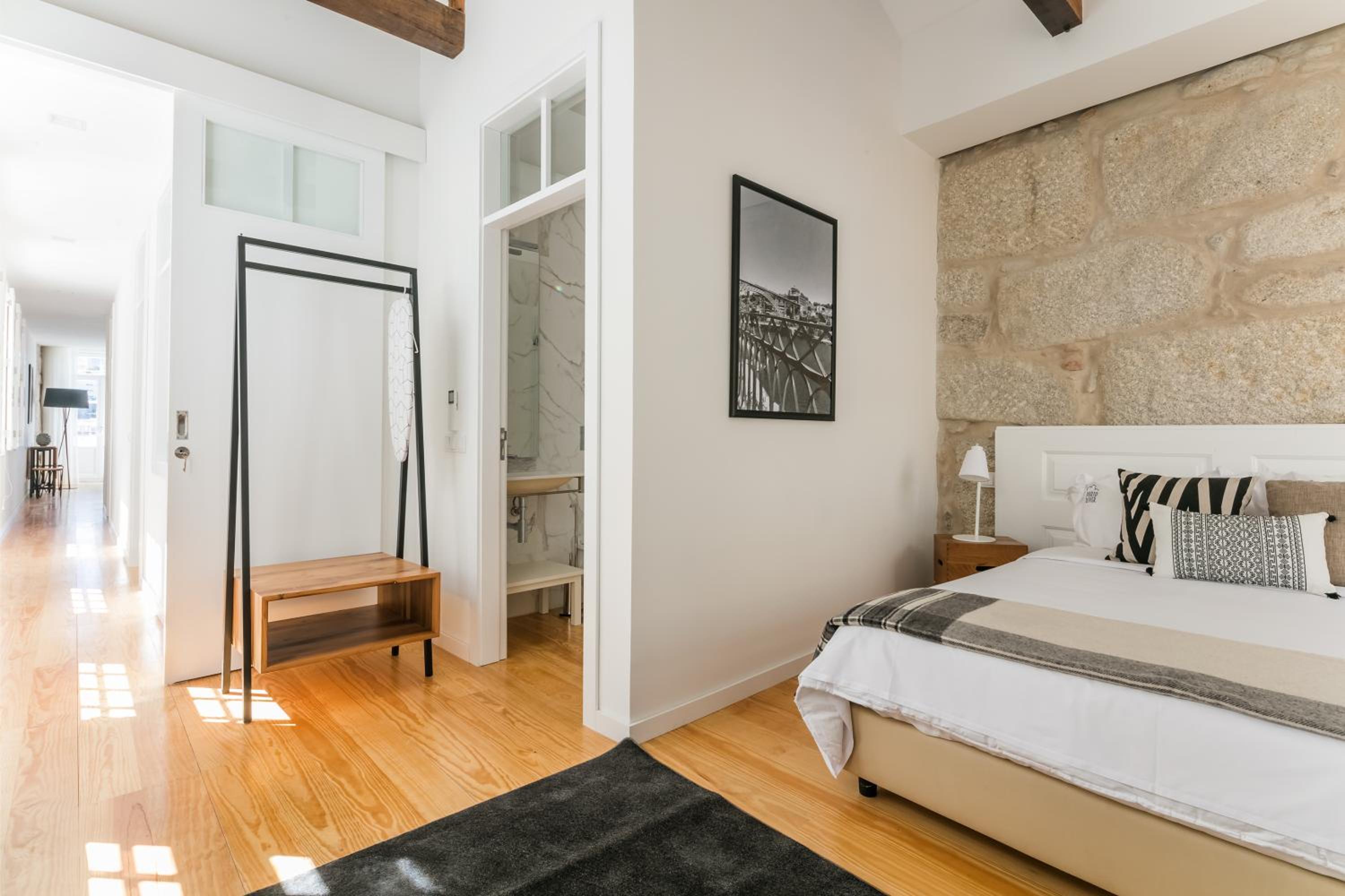 Two-Bedroom Apartment with River View - Adjacent Building