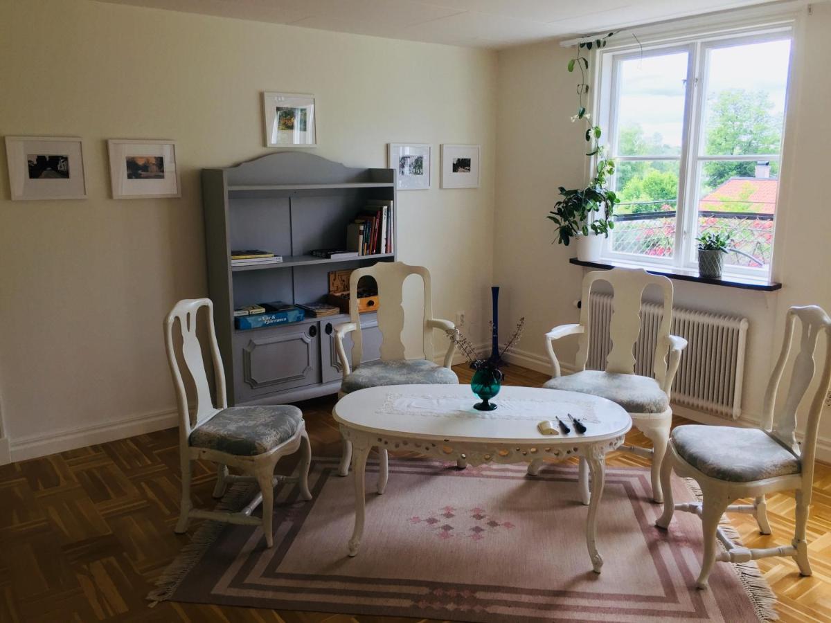 Twin Room - Disability Access photo 2