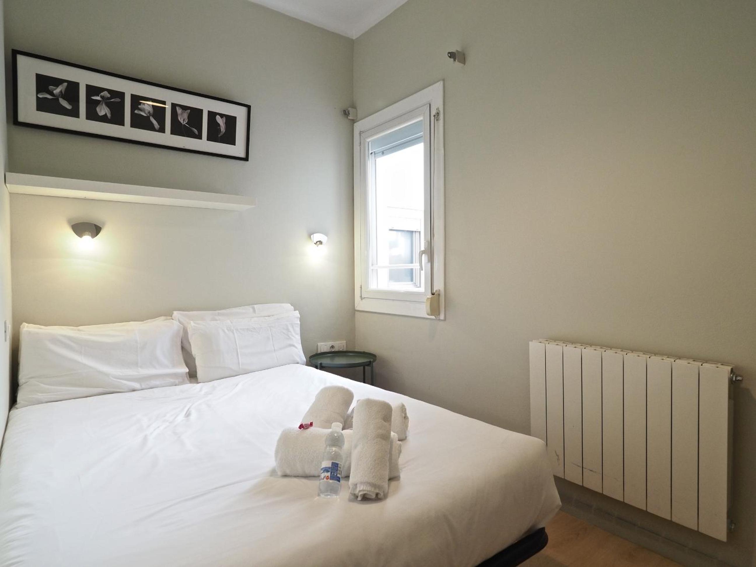 Two-Bedroom Apartment - Penthouse - Corsega 515Bis photo 2