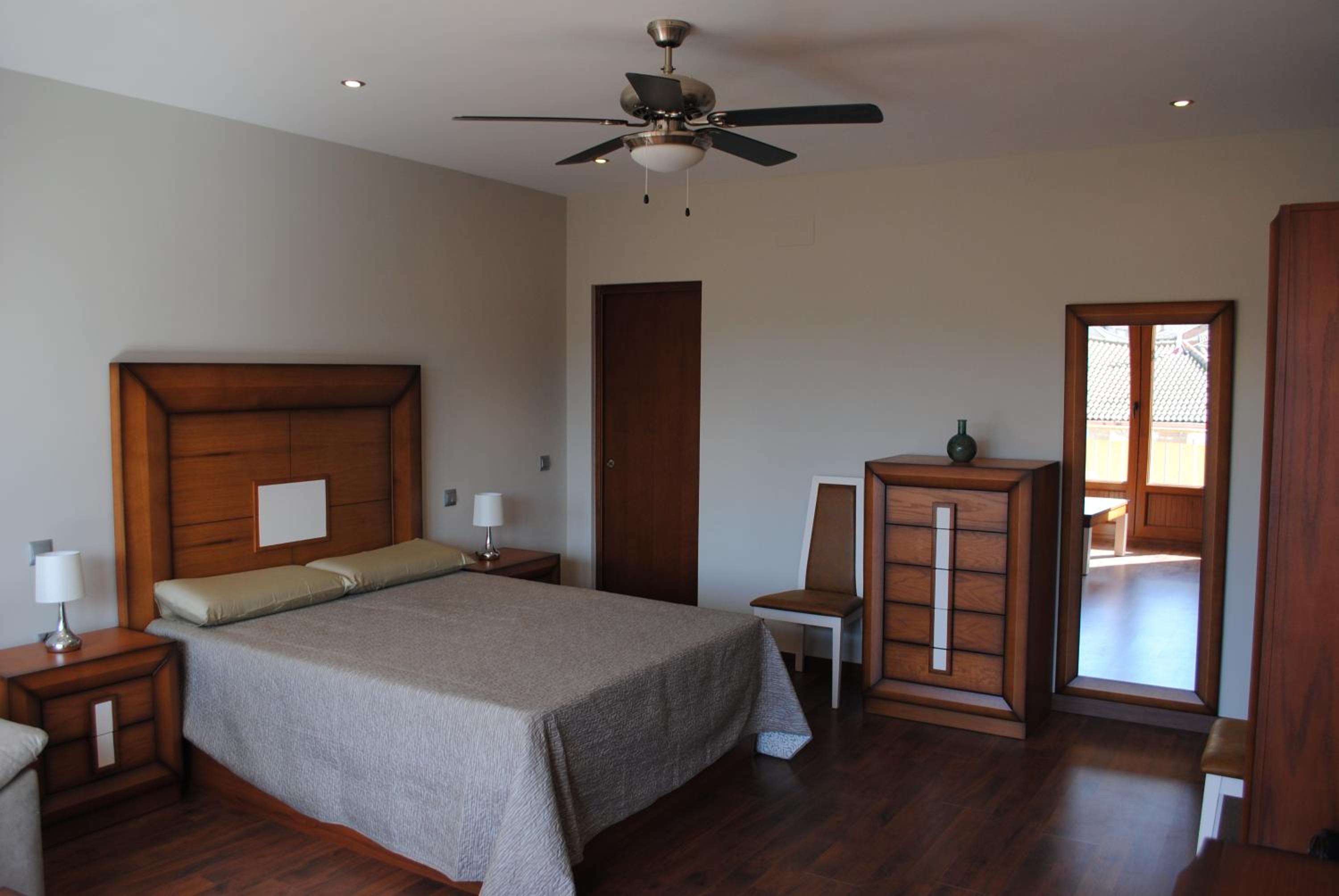 Habitación Doble con Baño Privado