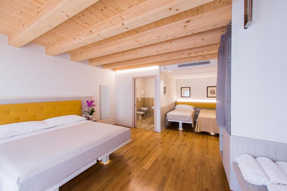 Triple Room photo 3