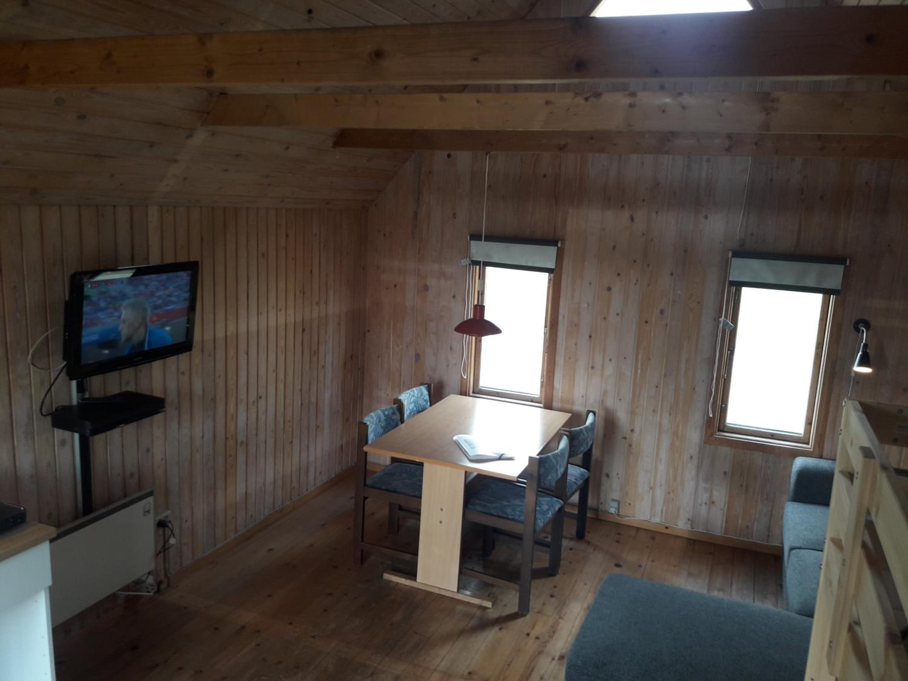 Cottage - Photo 3