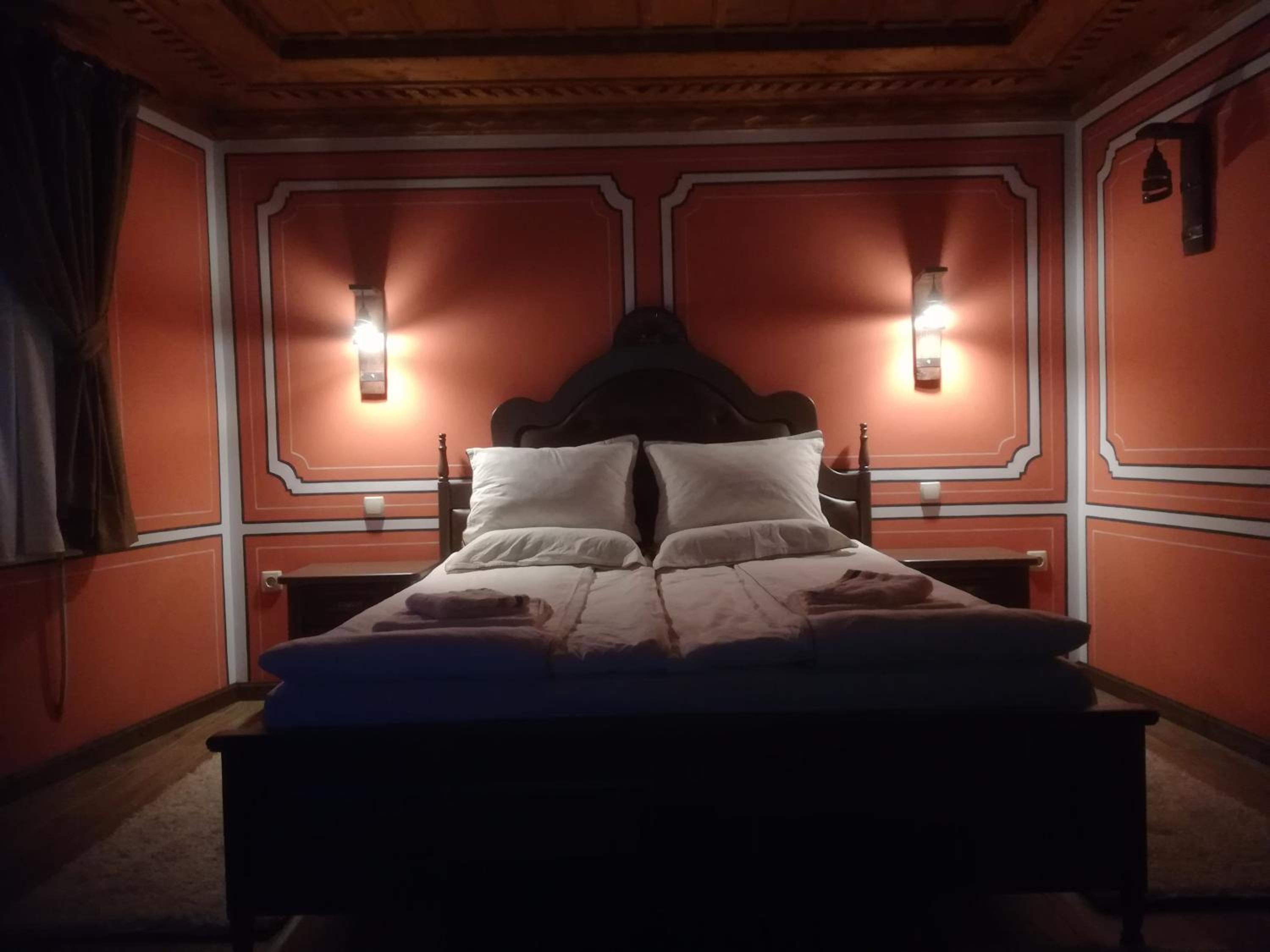 King Room with Spa Bath photo 3