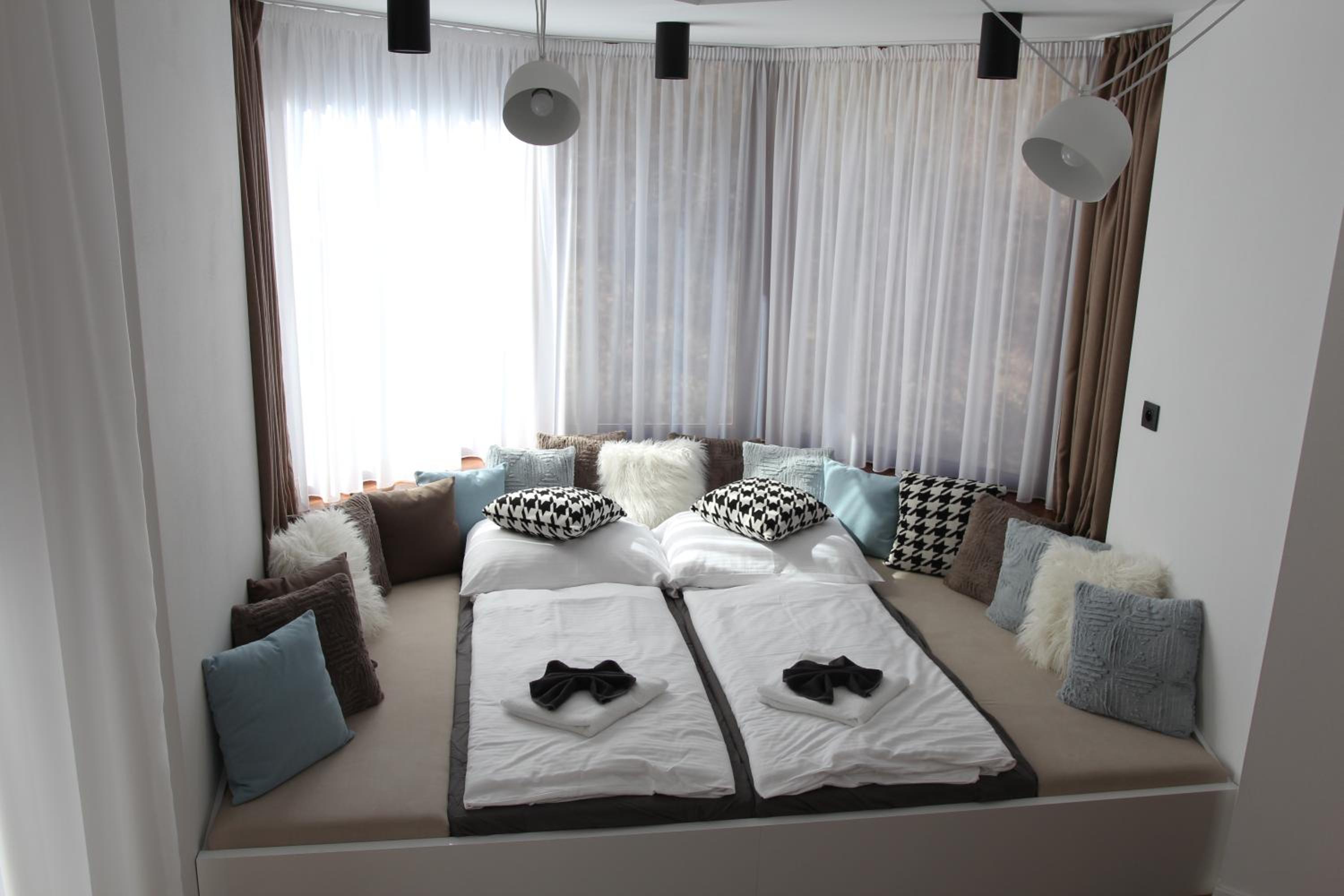 Deluxe Apartment photo 1