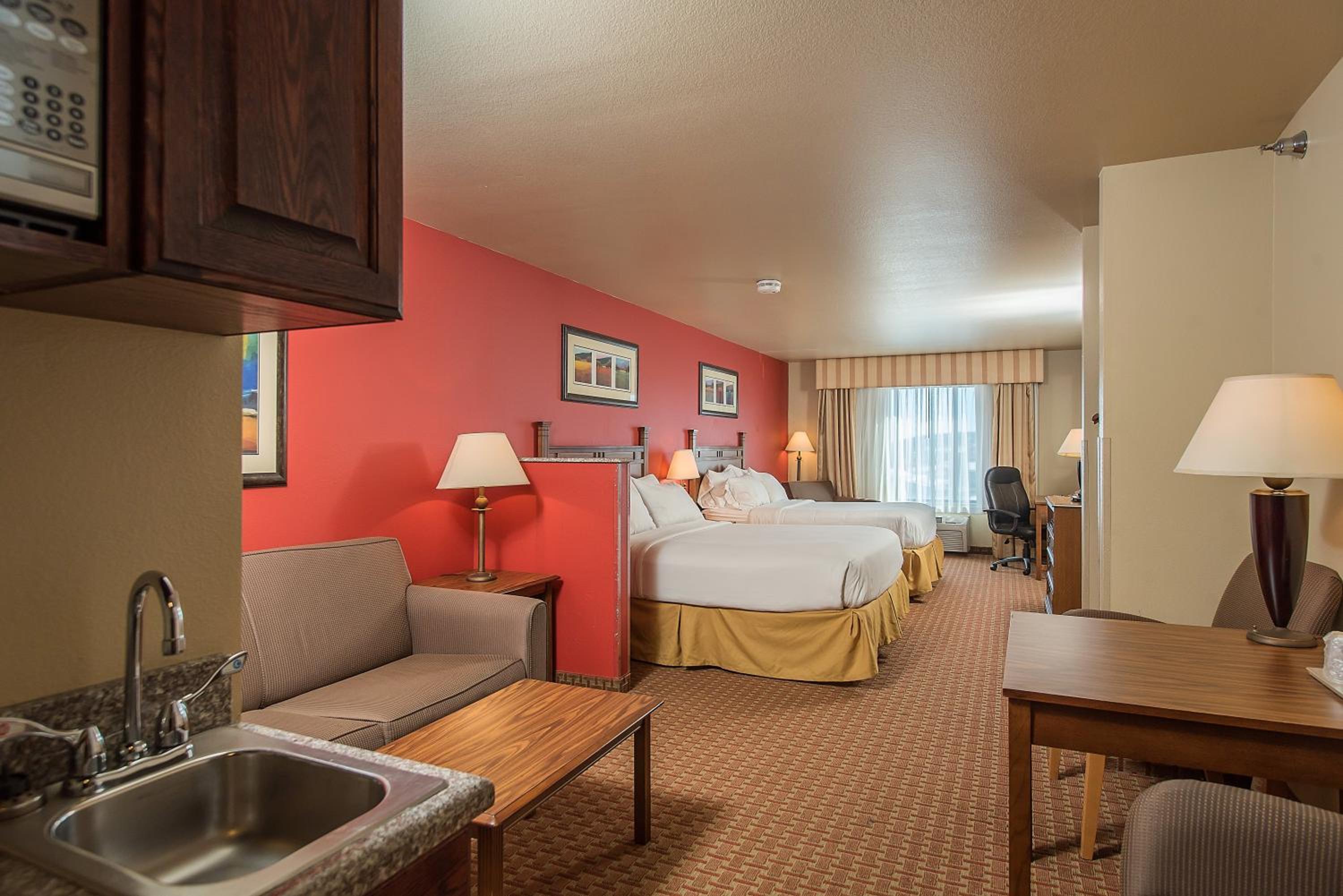 Studio Suite with Two Queen Beds - Mobility Access/Non-Smoking - Photo 3