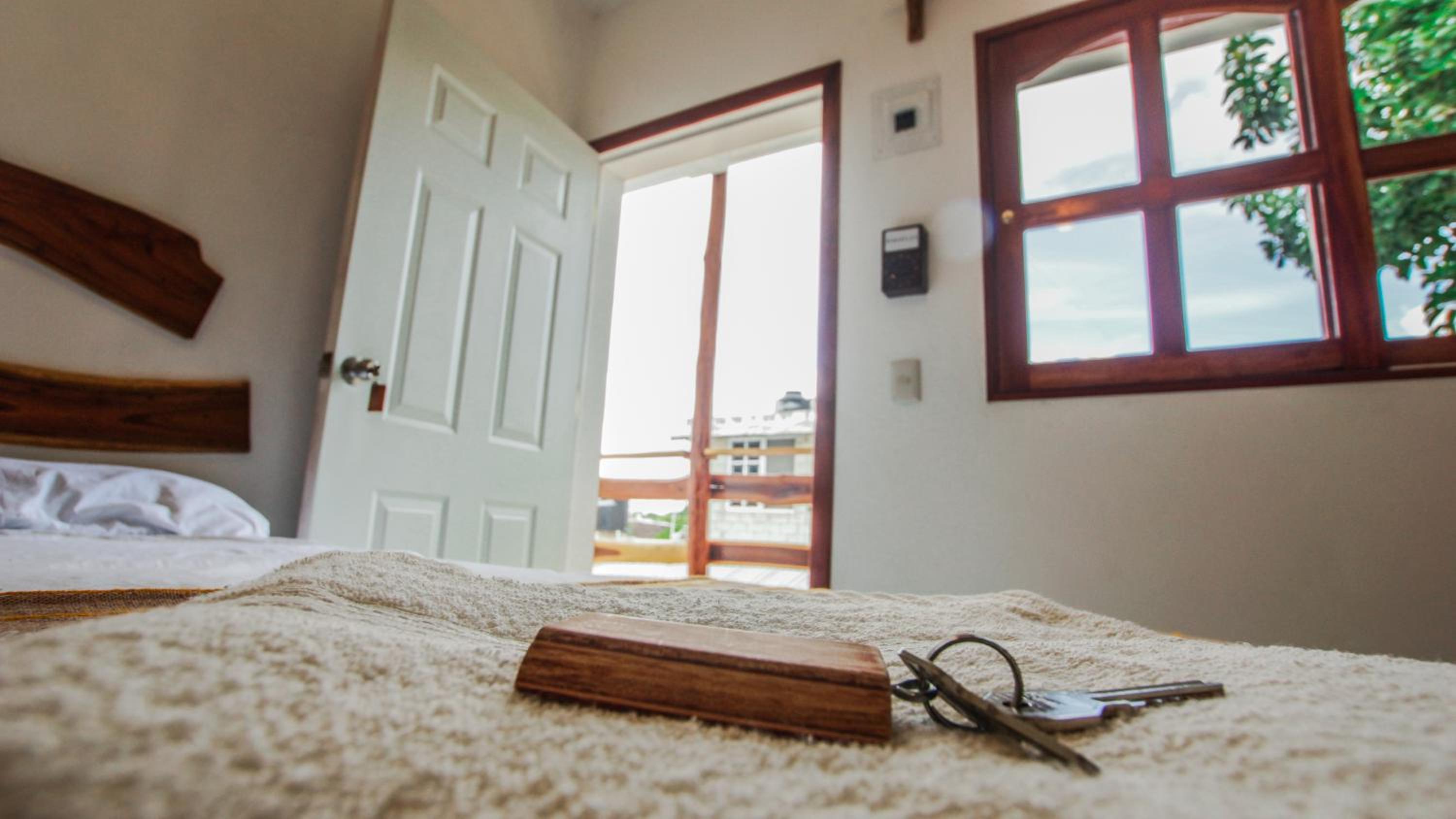 Quadruple Room with Private Bathroom photo 1