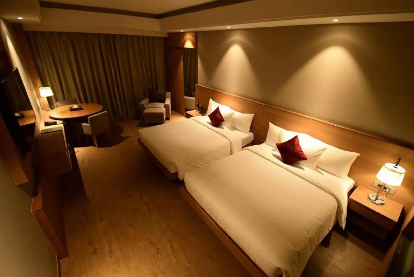 Deluxe Double or Twin Room Deluxe Double or Twin Room