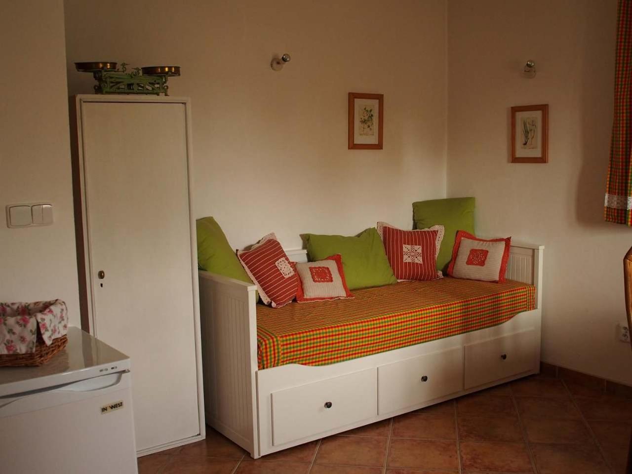 Apartment photo 1