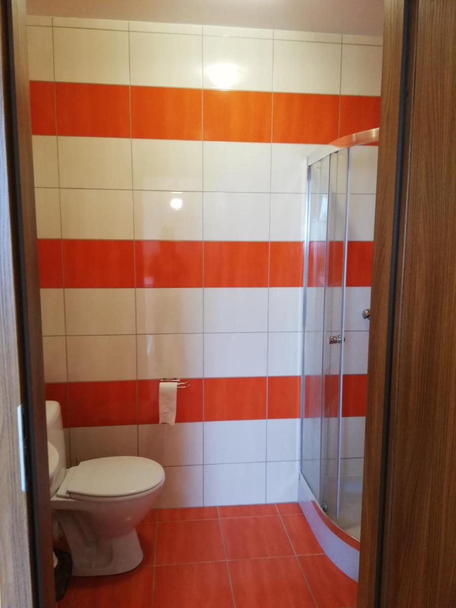 Triple Room - Photo 9