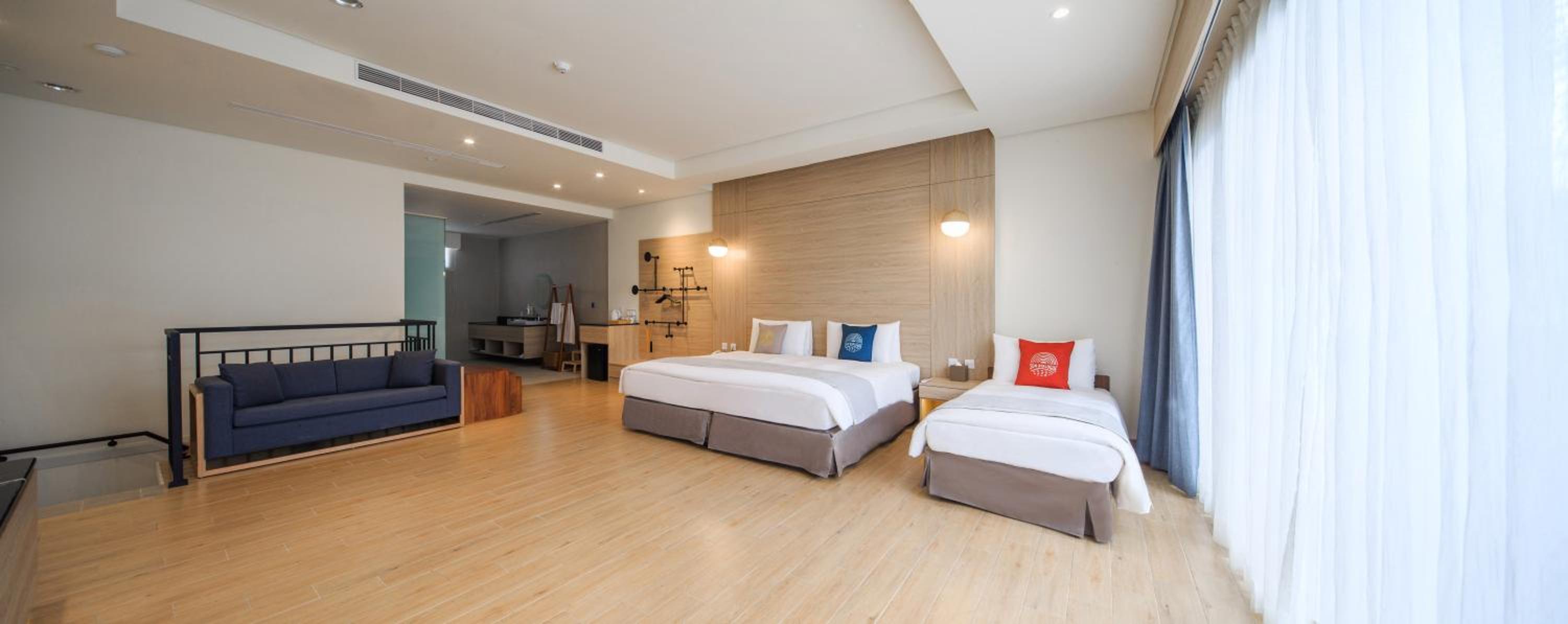 Deluxe Triple Room photo 2