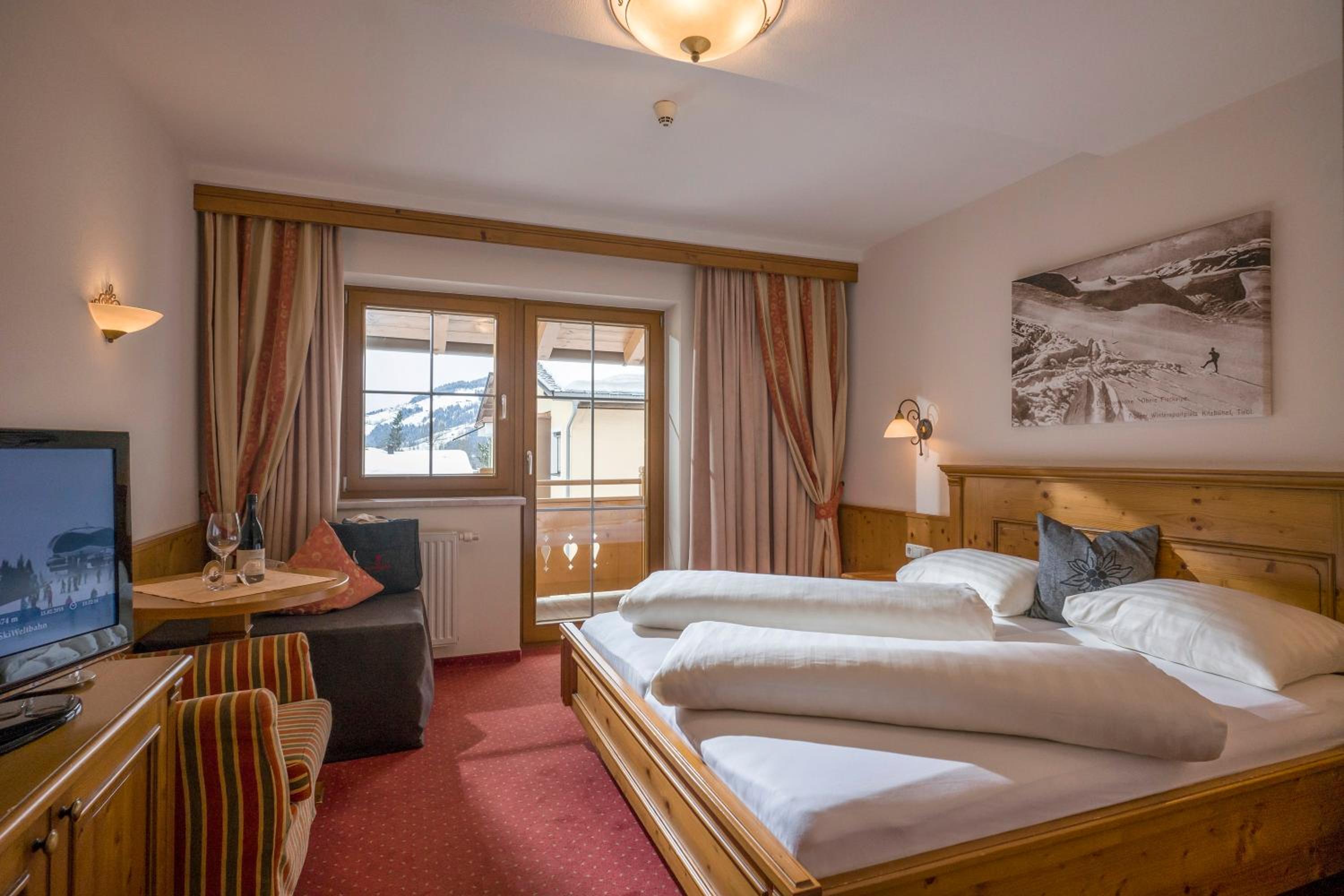 Standard Double Room photo 3