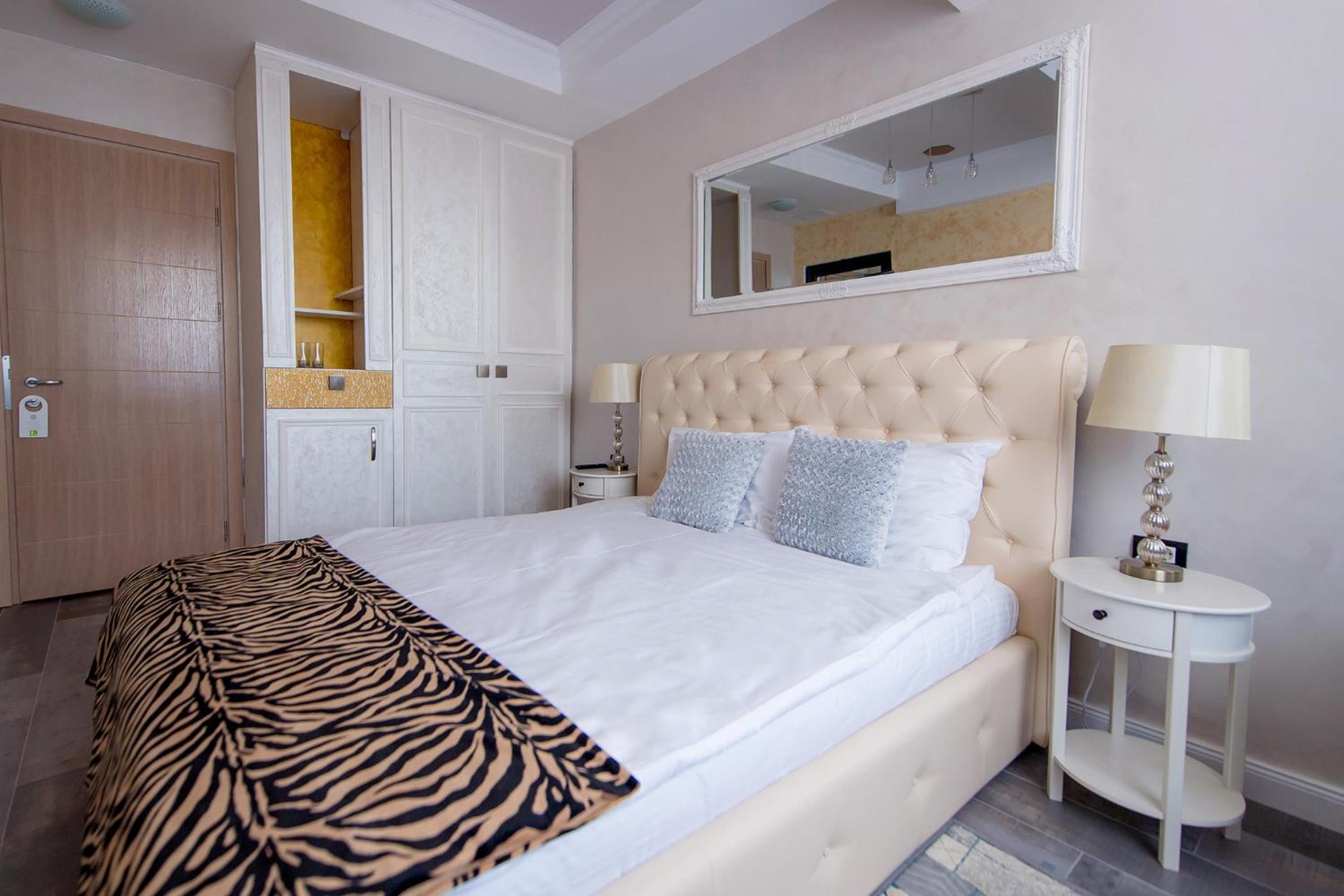 Standard Queen Room photo 2