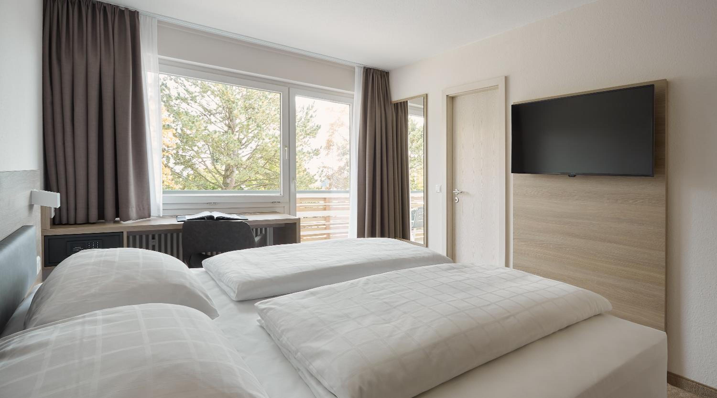 Comfort Double Room (1 - 2 People) - Photo 1