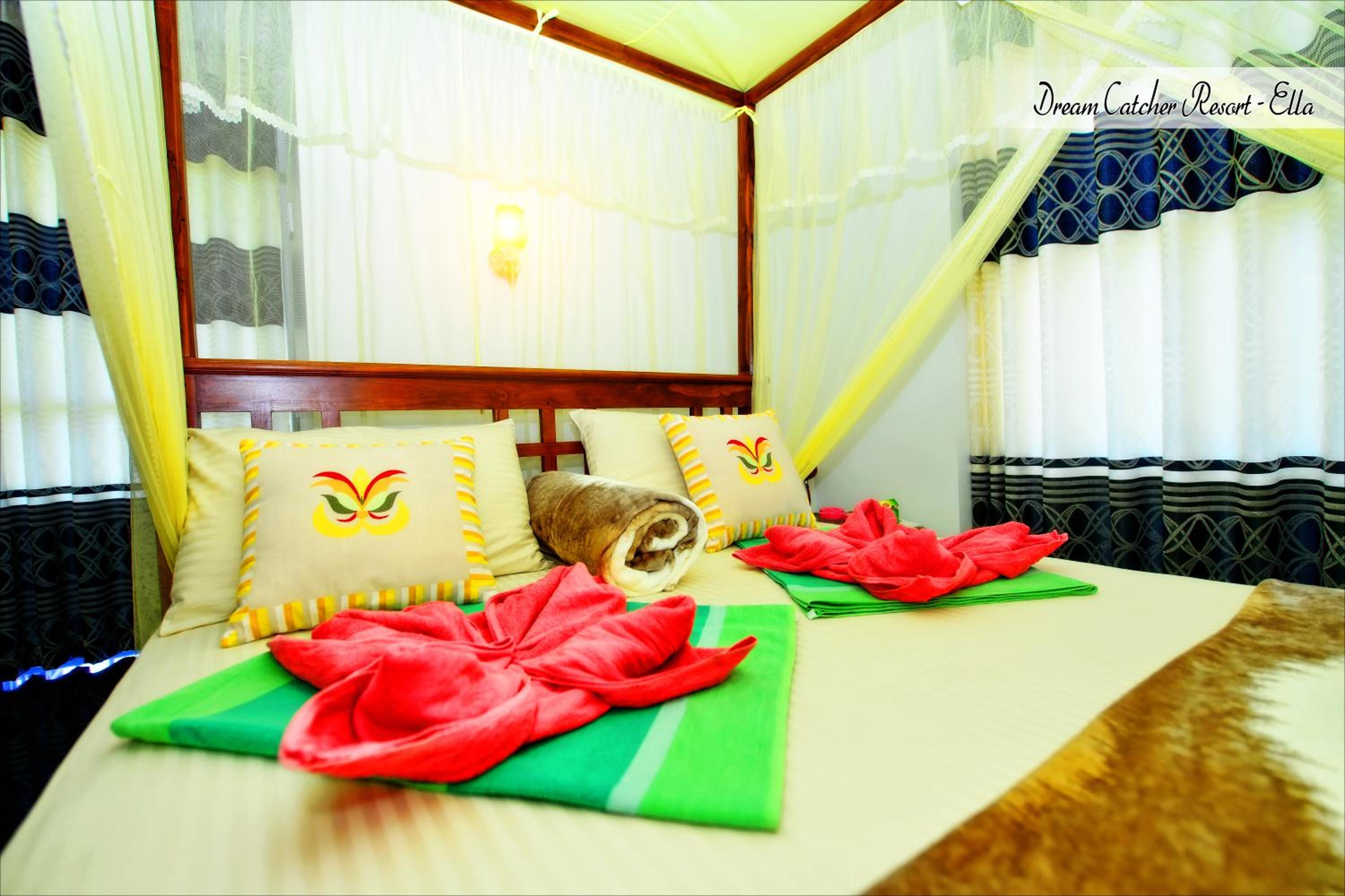 Deluxe Double Room with Balcony photo 1