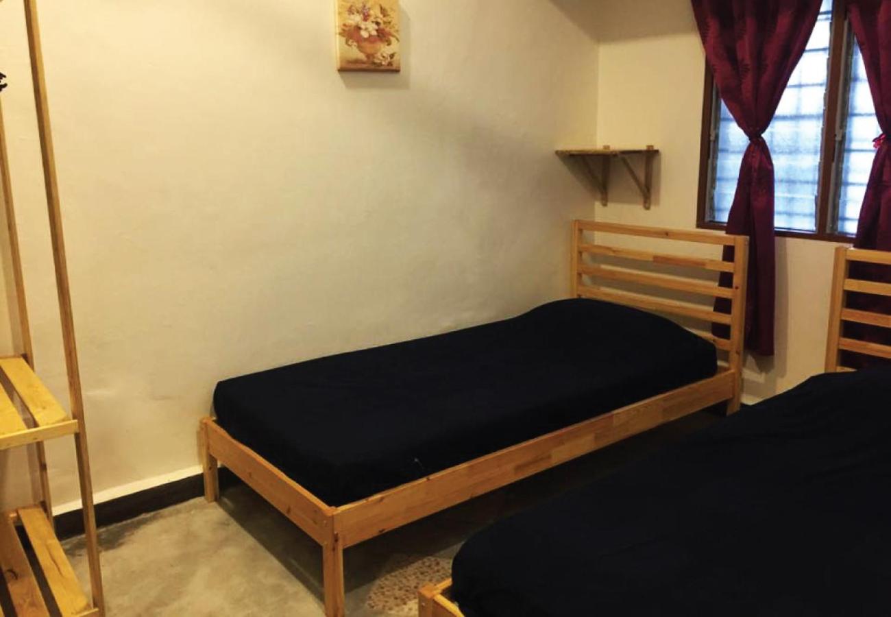Two-Bedroom House photo 2