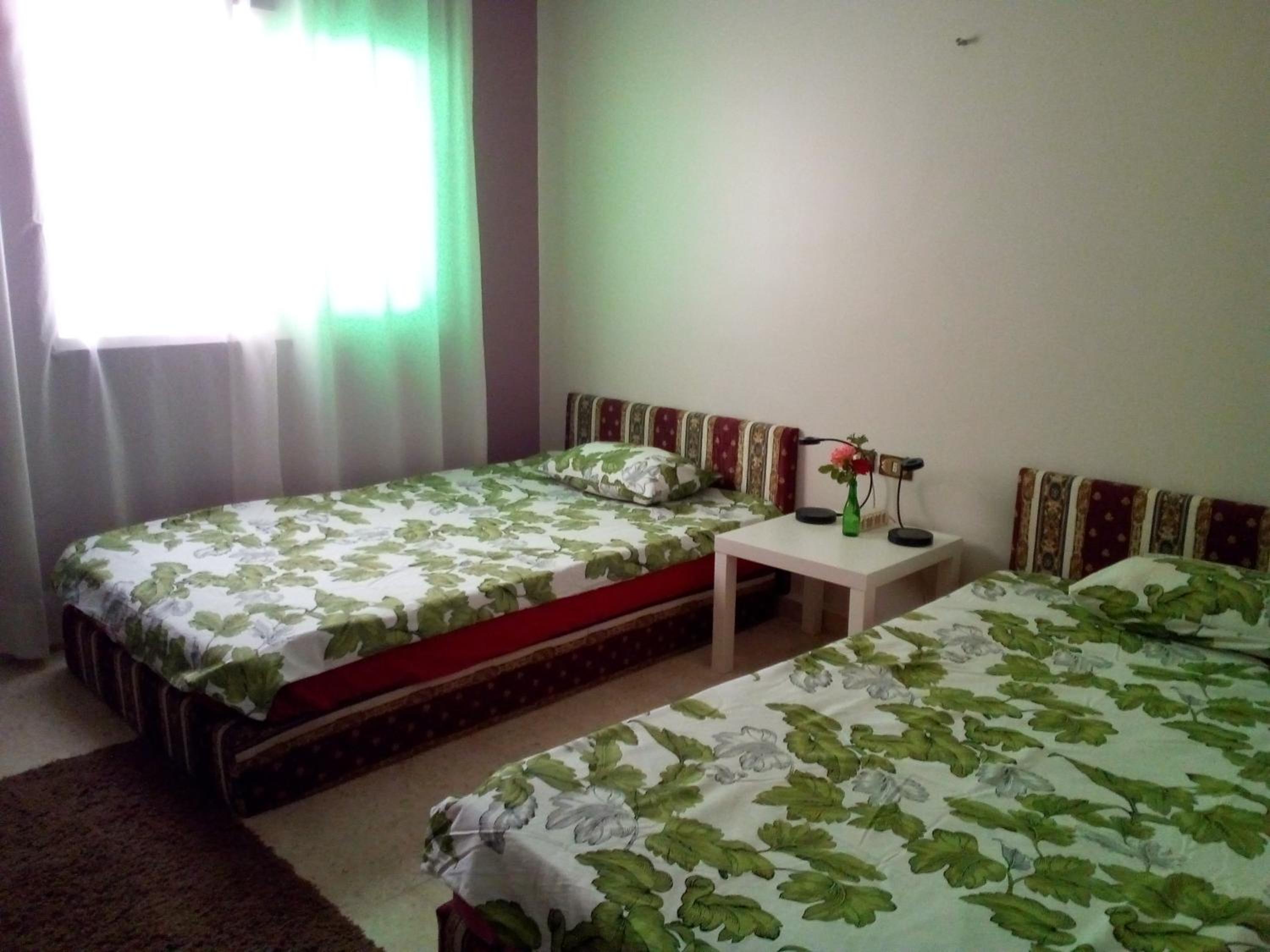 Economy Twin Room photo 3