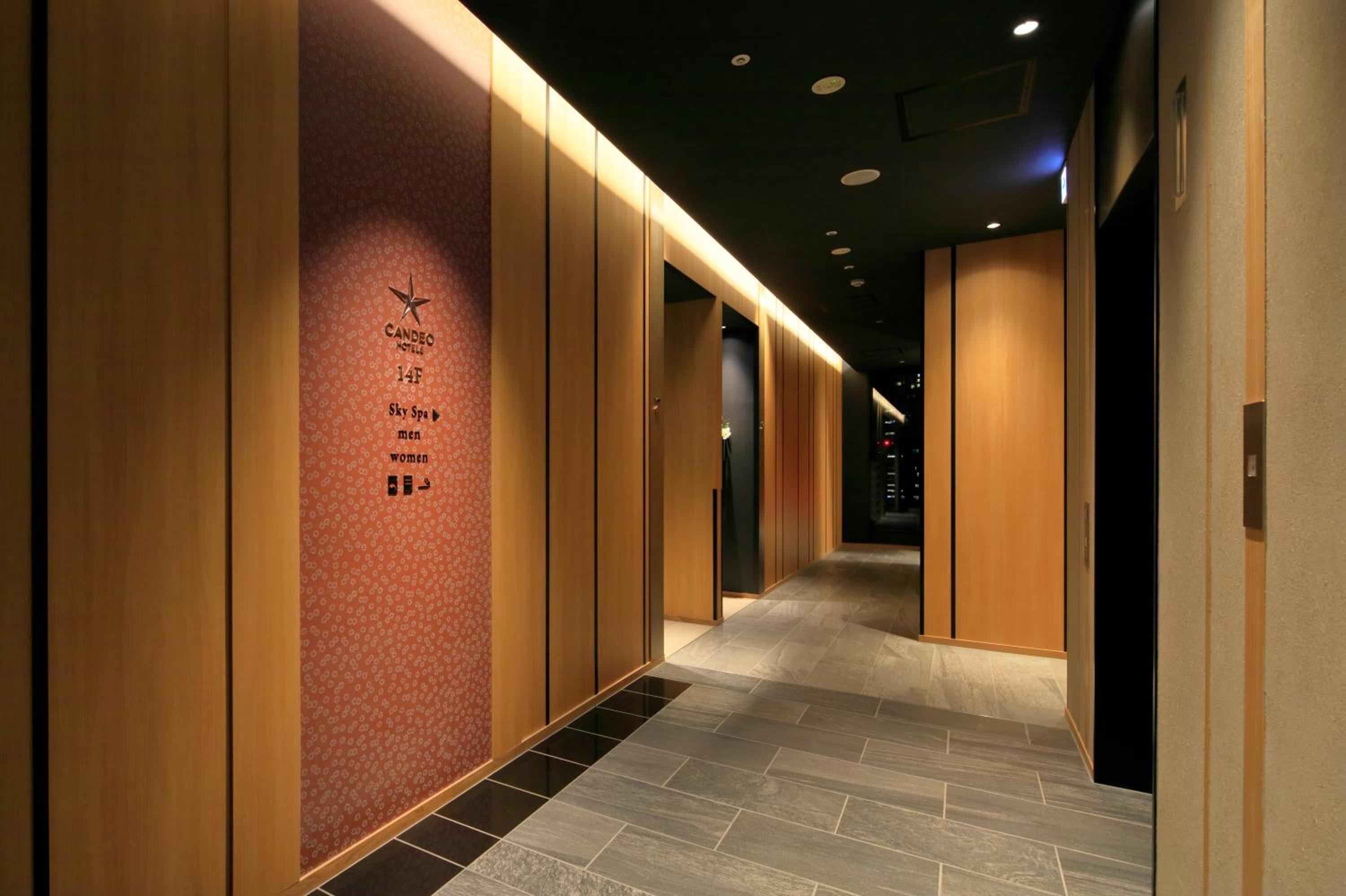 King Suite with Spa Bath