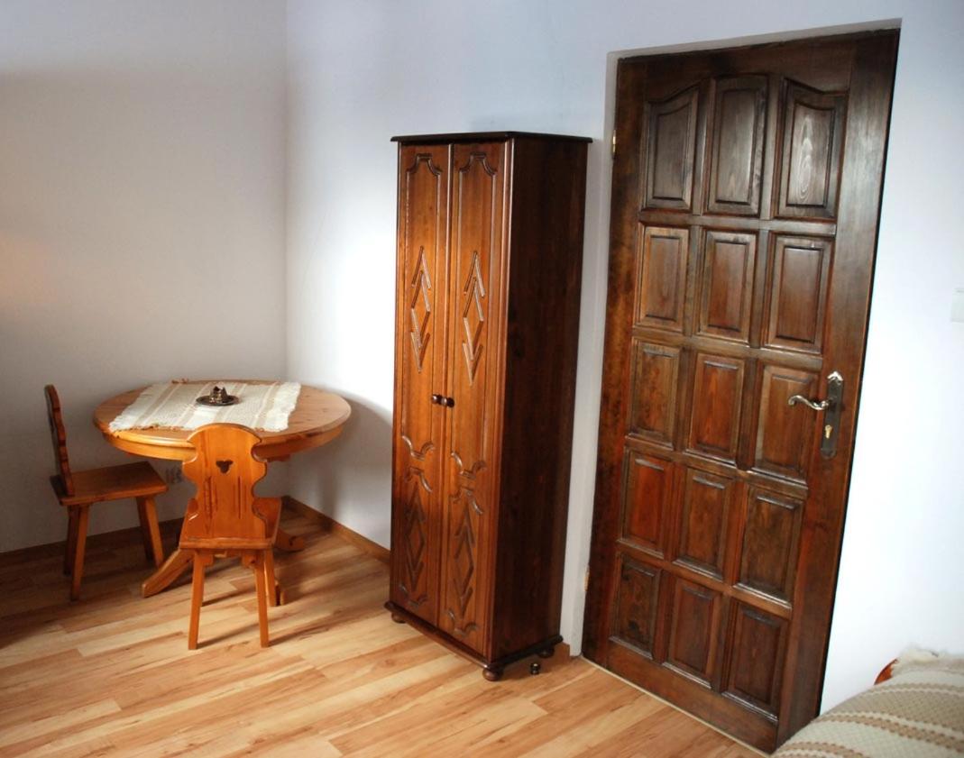 Double Room with Private Bathroom photo 1