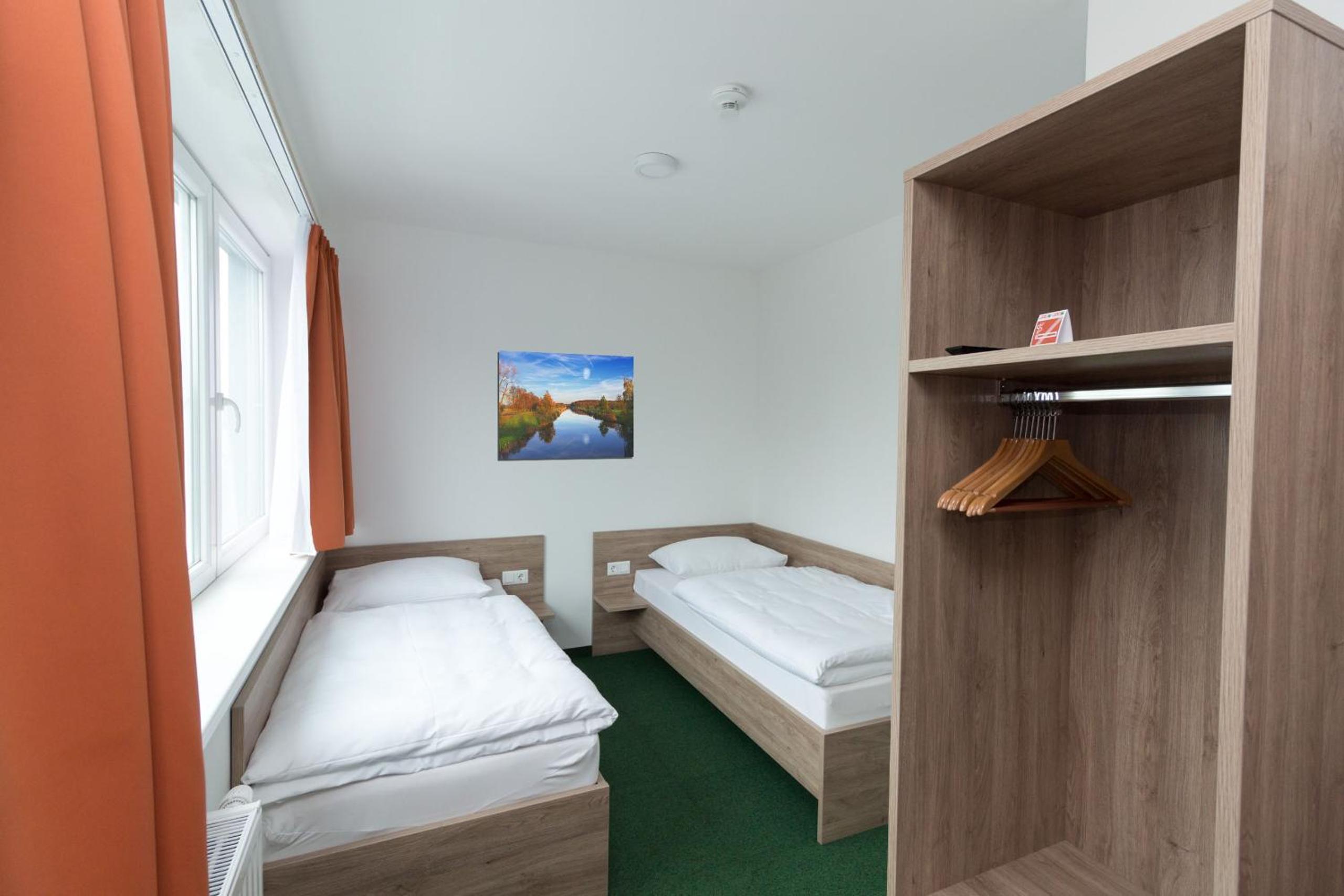Single Room photo 1