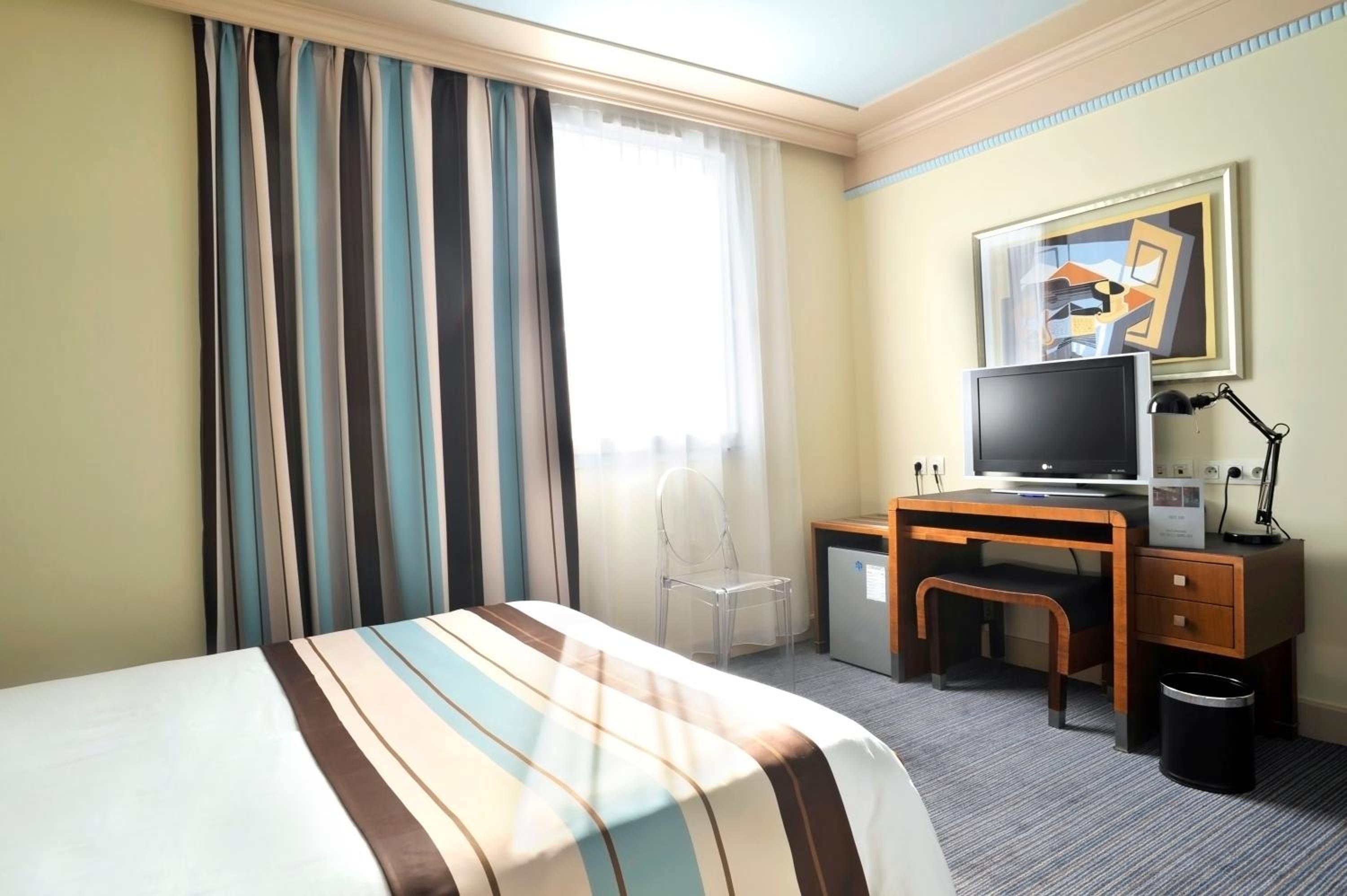Standard Double Room - Photo 1