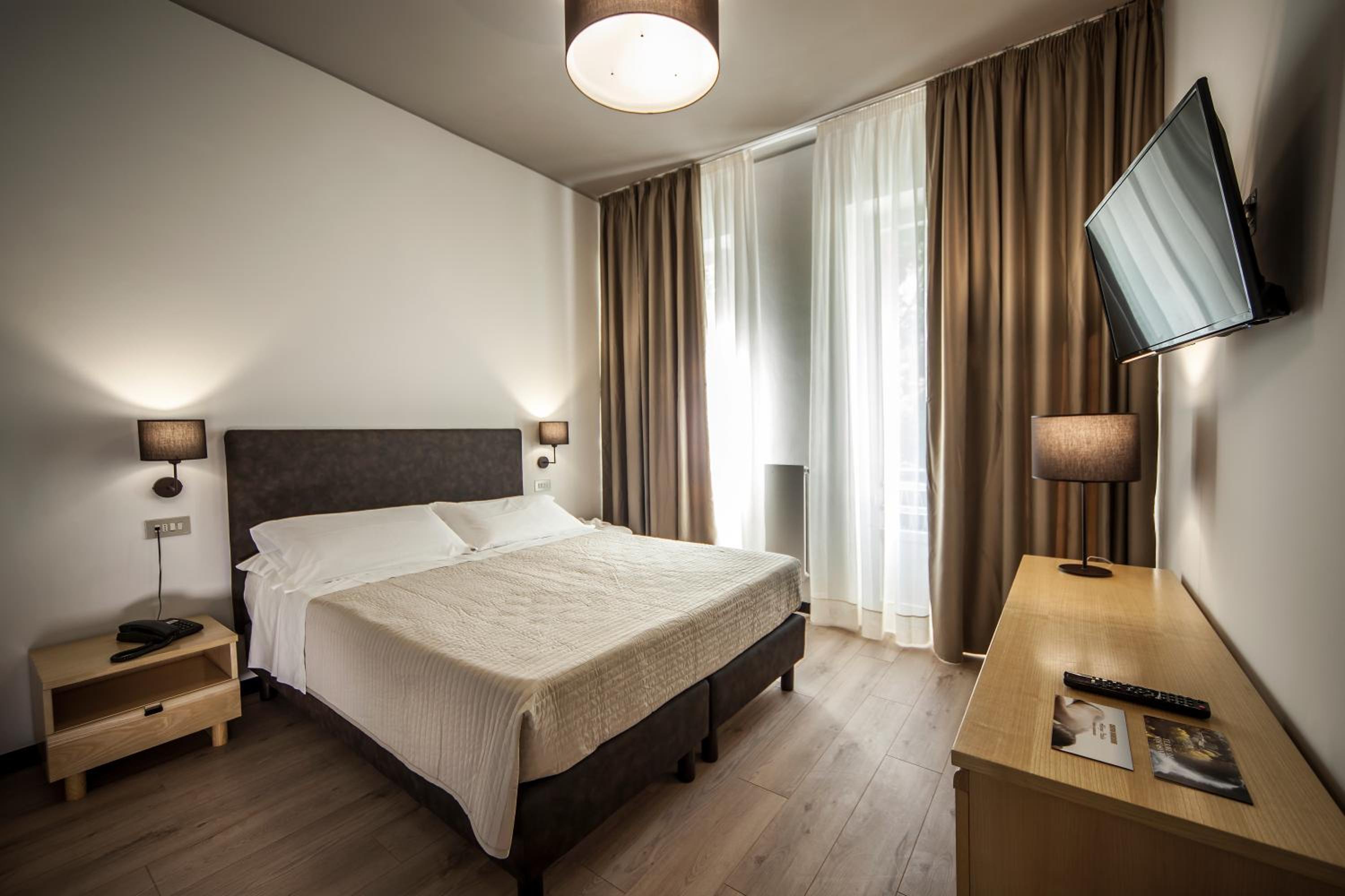 Superior Double or Twin Room photo 1