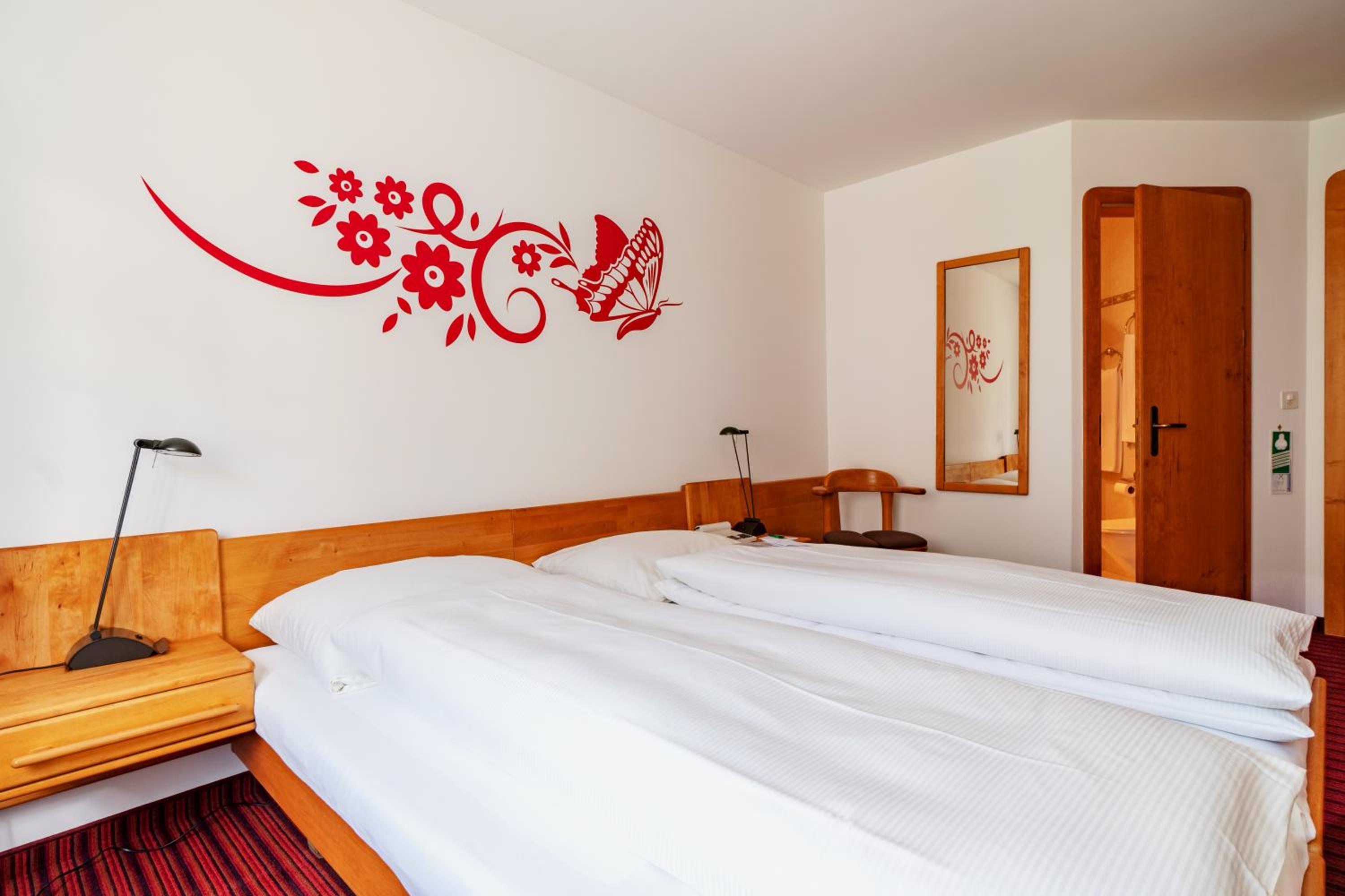 Standard Double Room photo 1